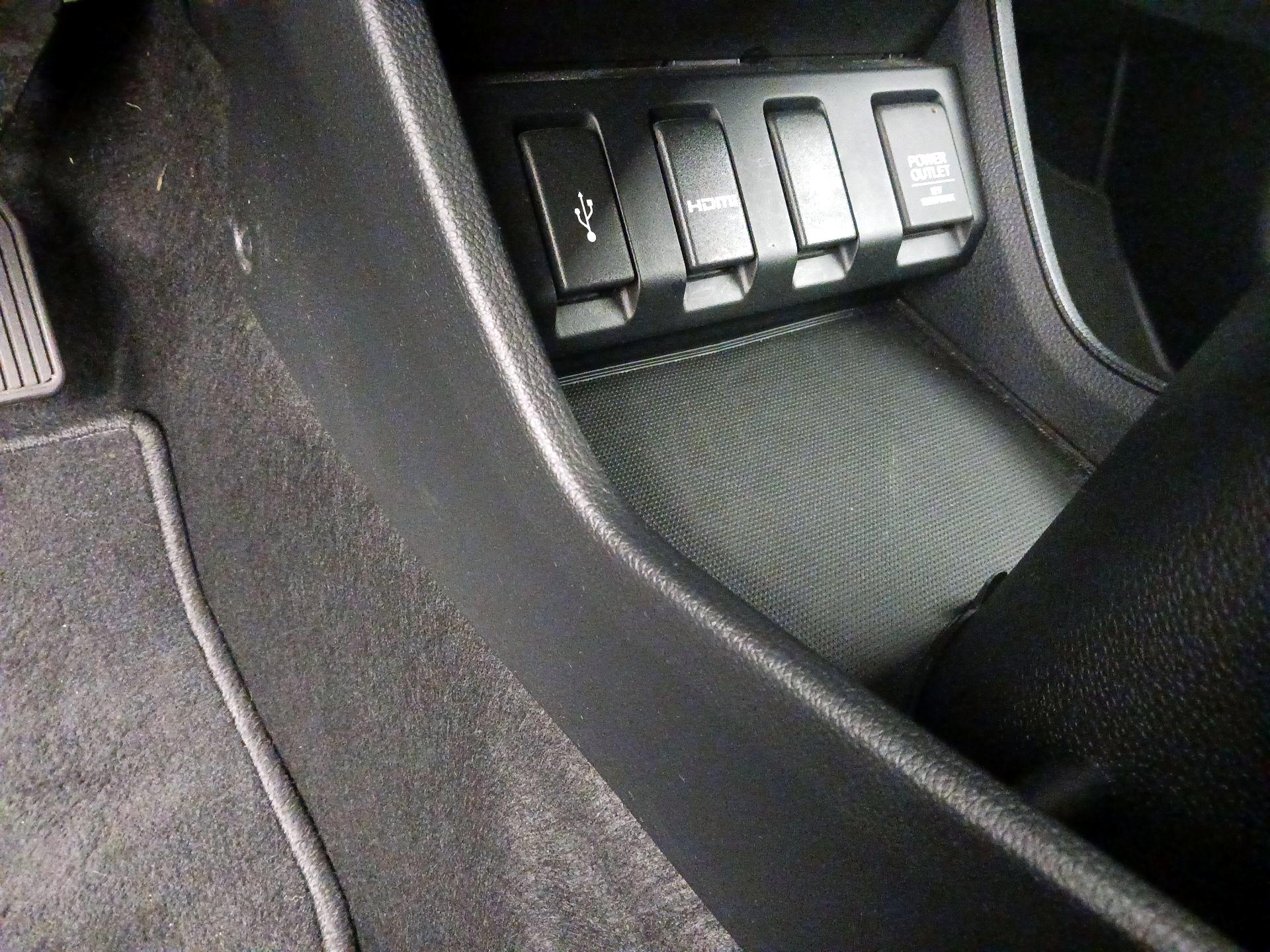 Thumbnail: 2016 Honda HR-V - 19