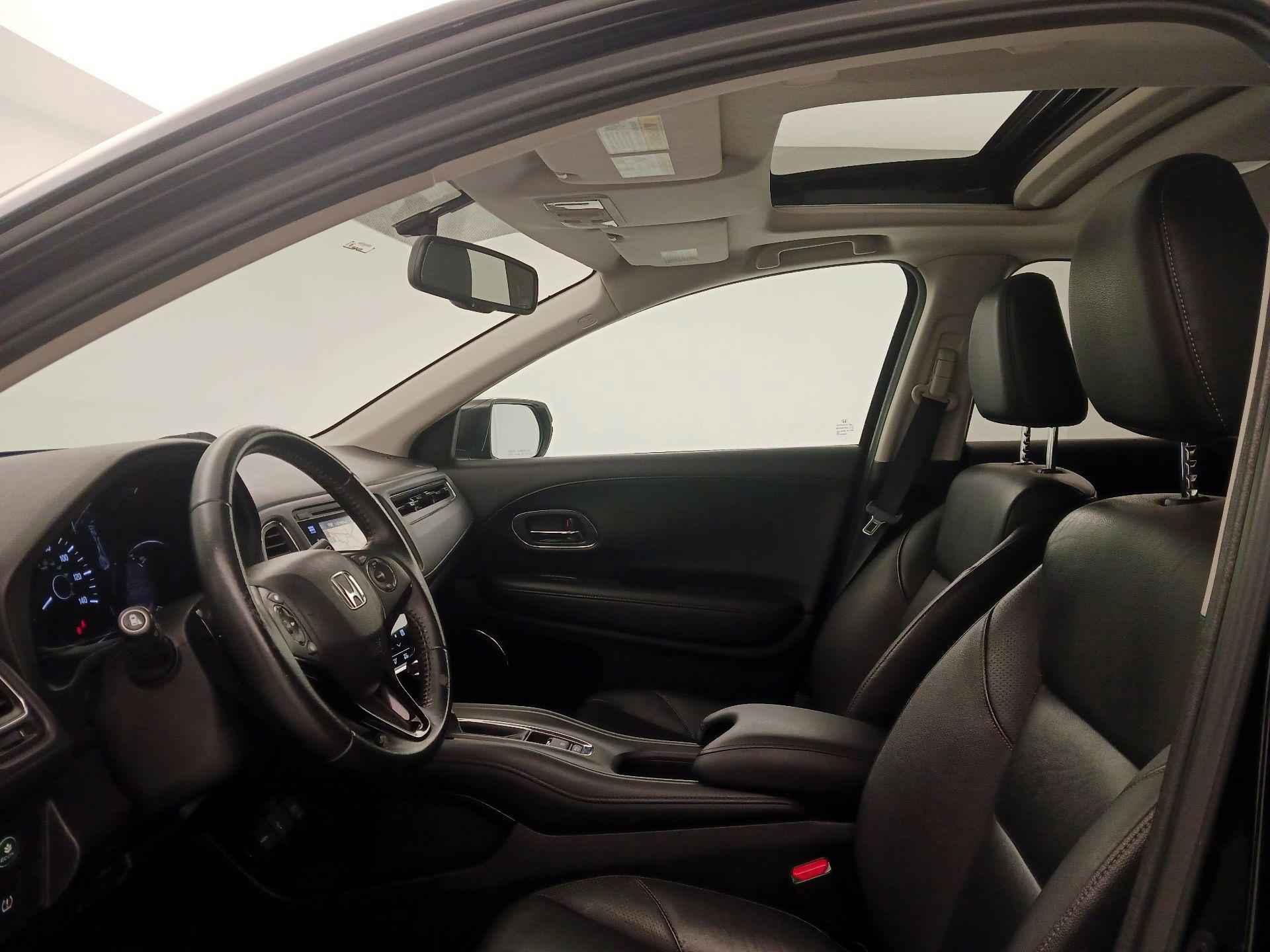 Thumbnail: 2016 Honda HR-V - 20