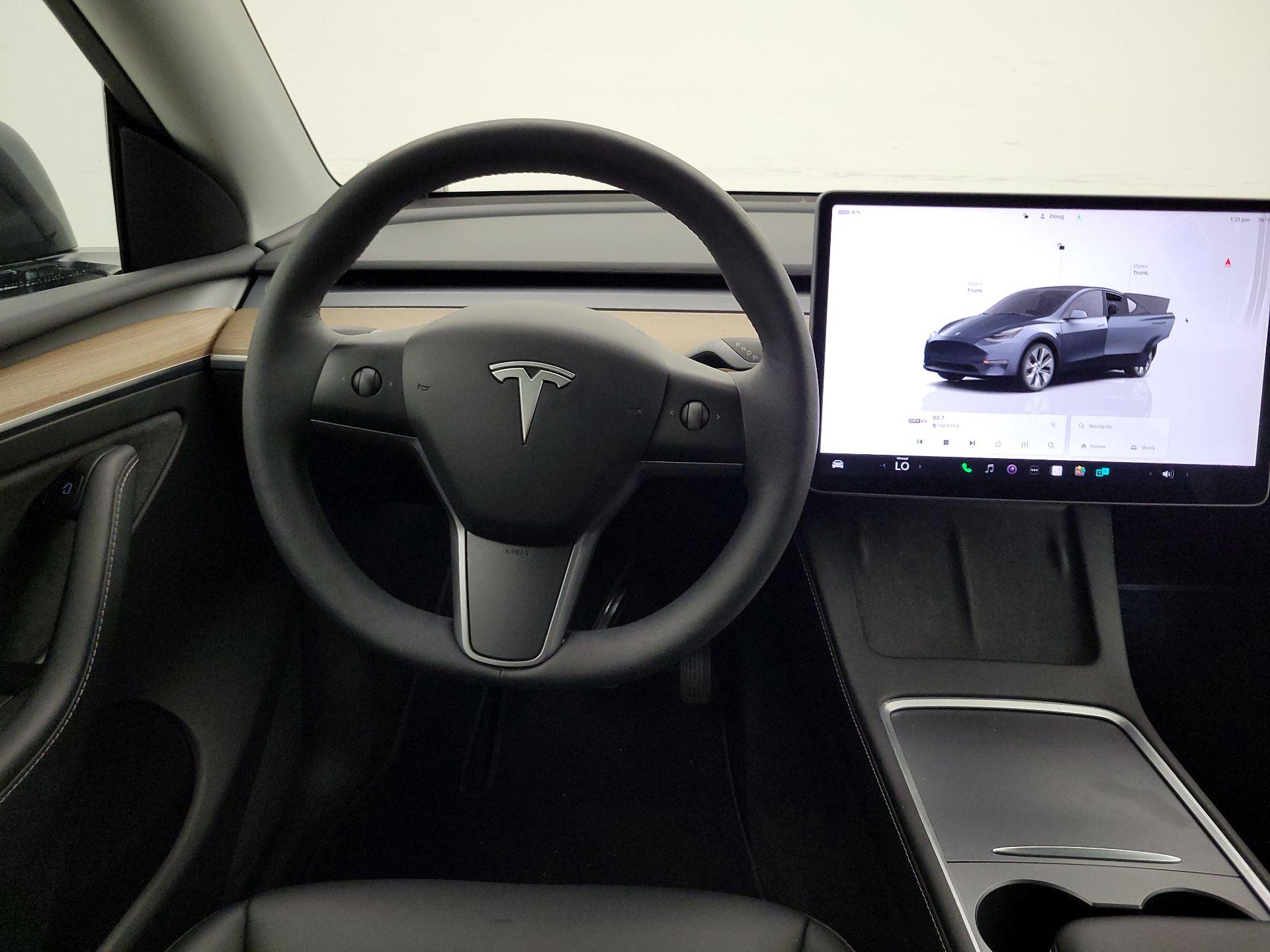 Thumbnail: 2022 Tesla Model Y - 10