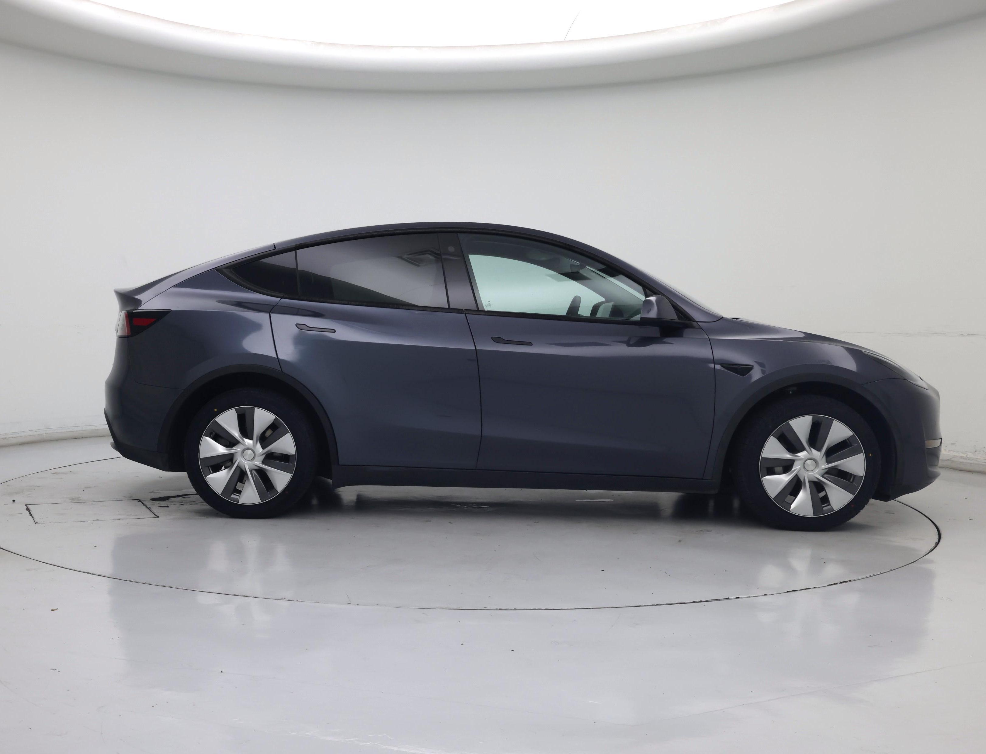 Thumbnail: 2022 Tesla Model Y - 7