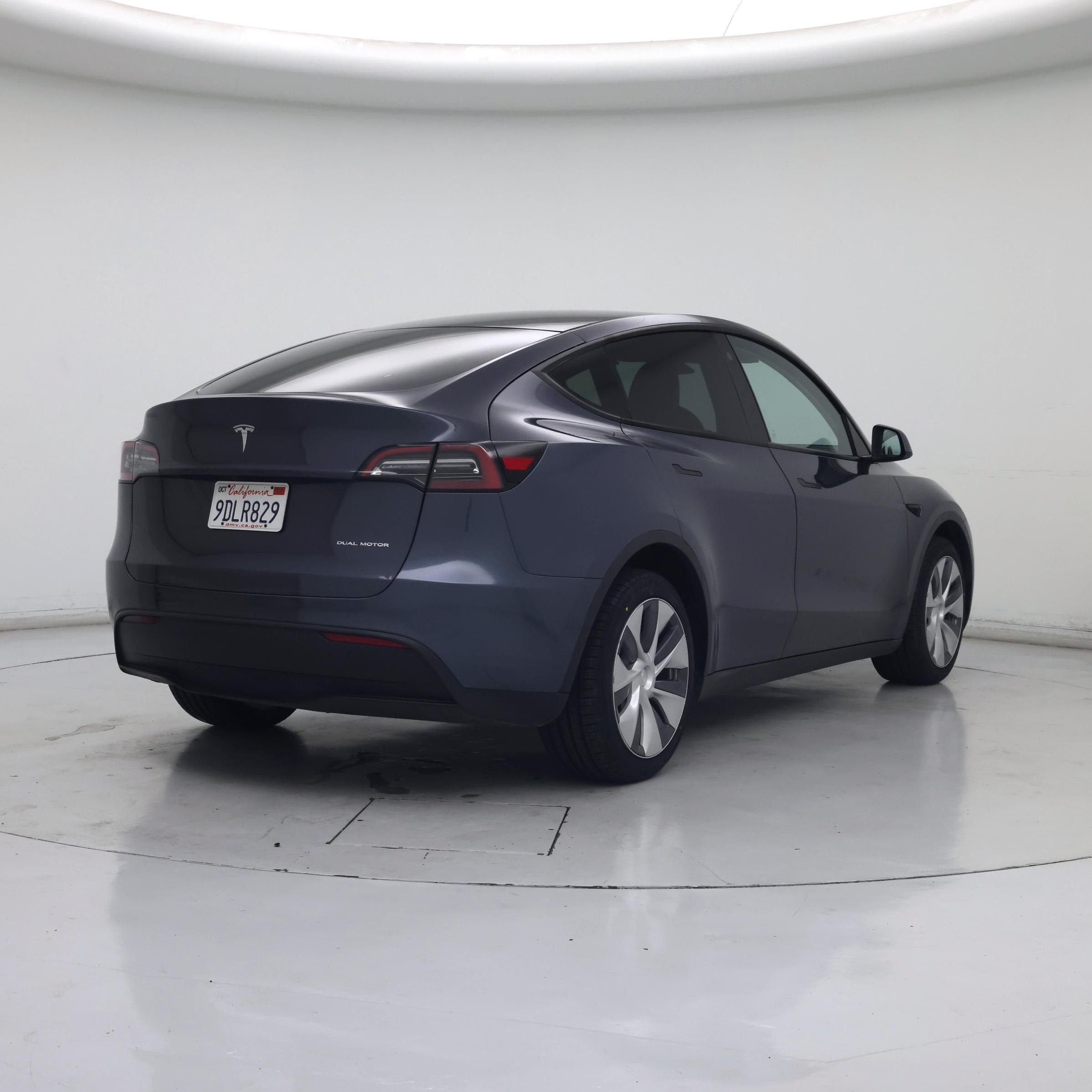Thumbnail: 2022 Tesla Model Y - 8