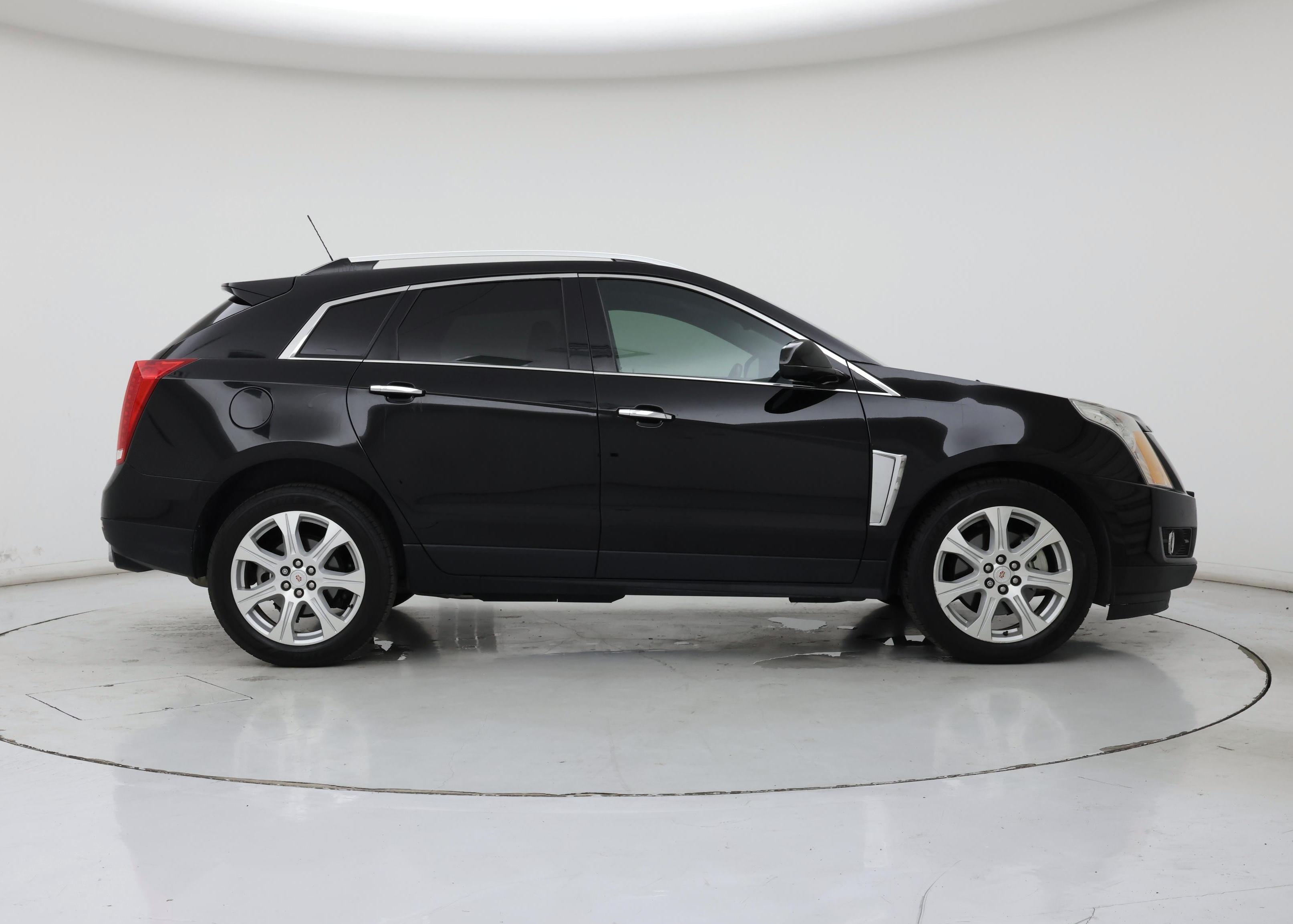 Thumbnail: 2016 Cadillac SRX - 7