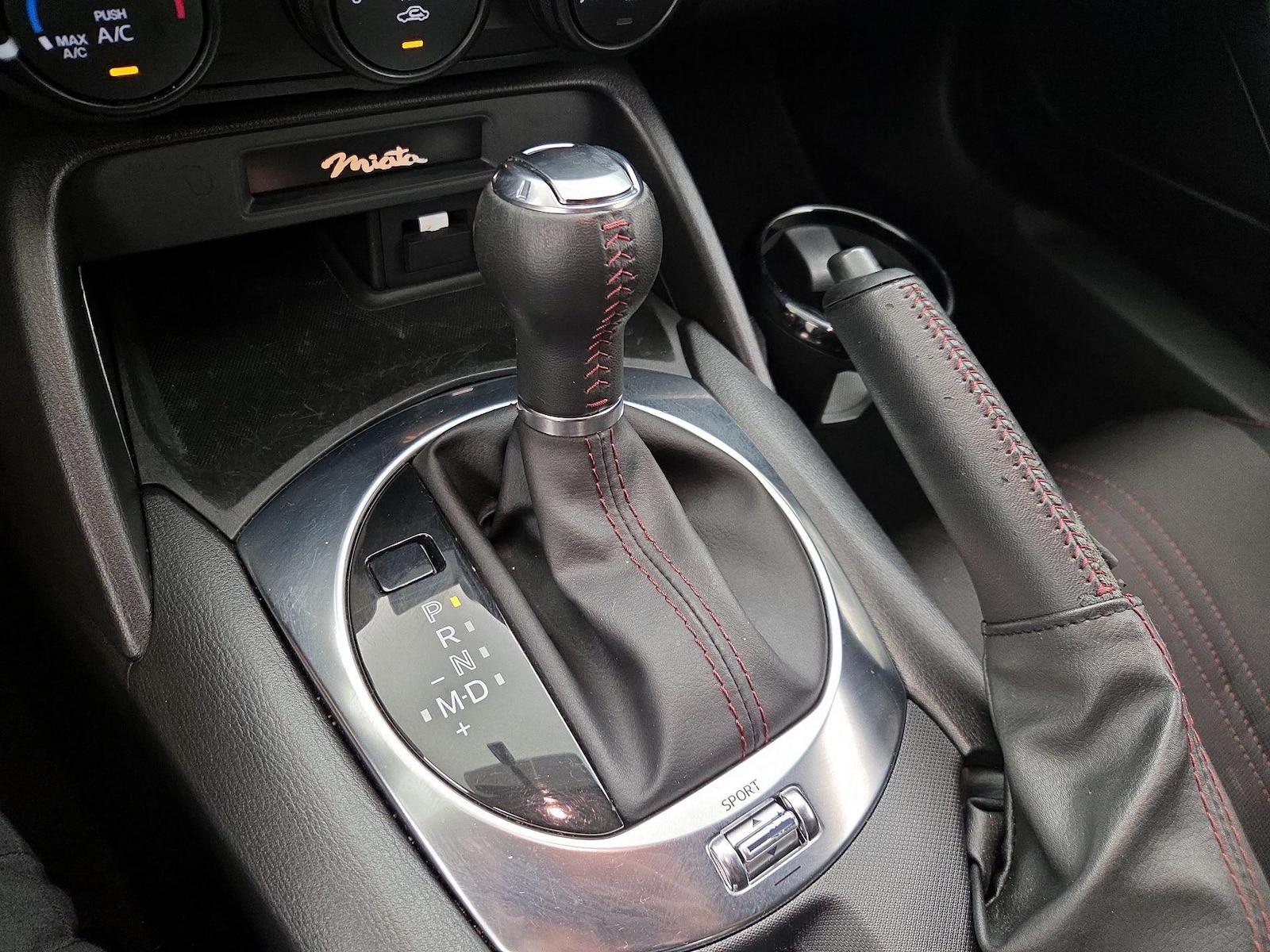 2016 Mazda MX-5 Miata Club - Photo 17