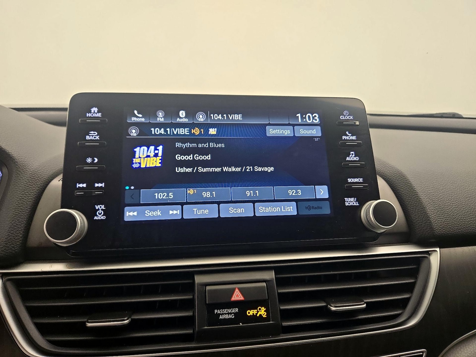 2020 Honda Accord Hybrid EX - Photo 16