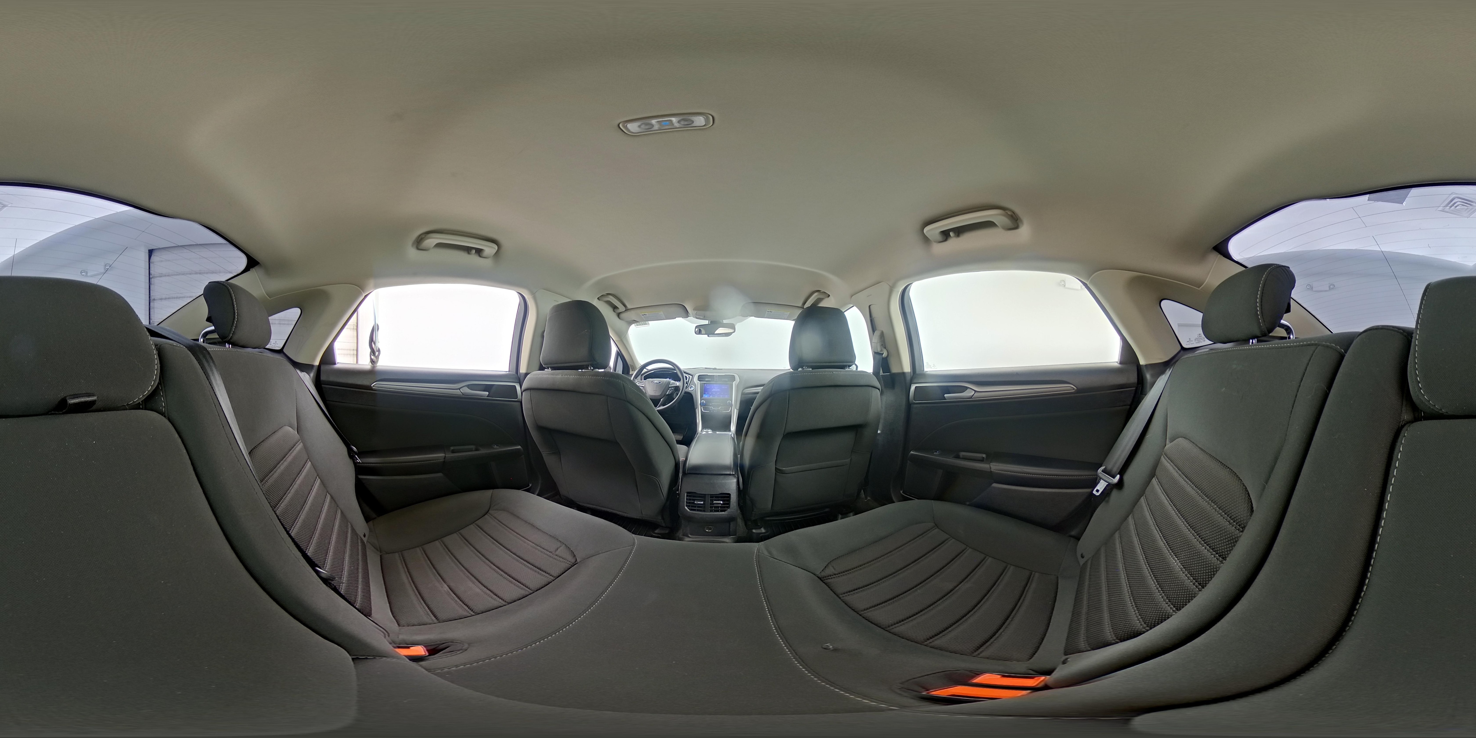 2020 Ford Fusion SE - Photo 25