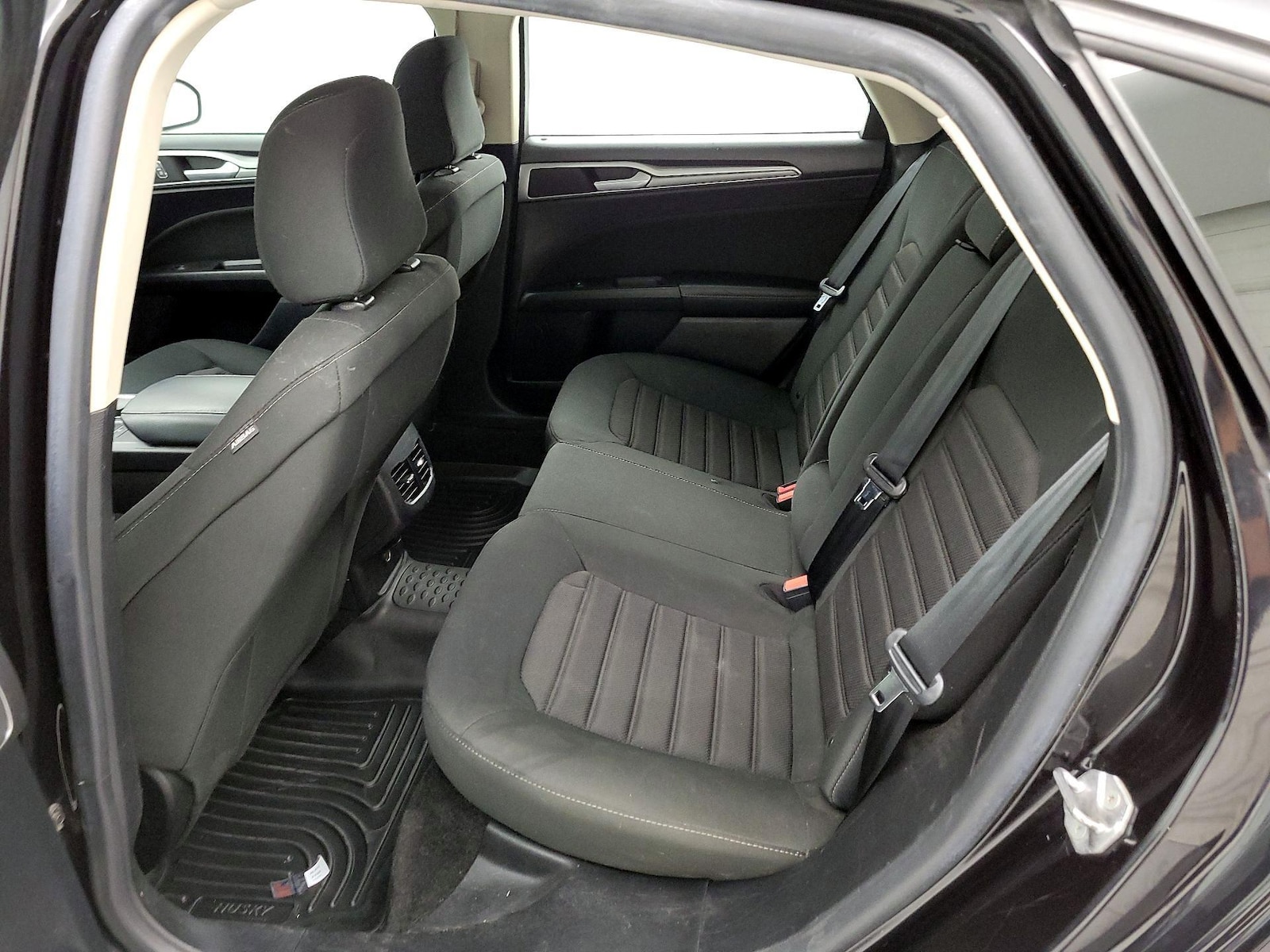 2020 Ford Fusion SE - Photo 20