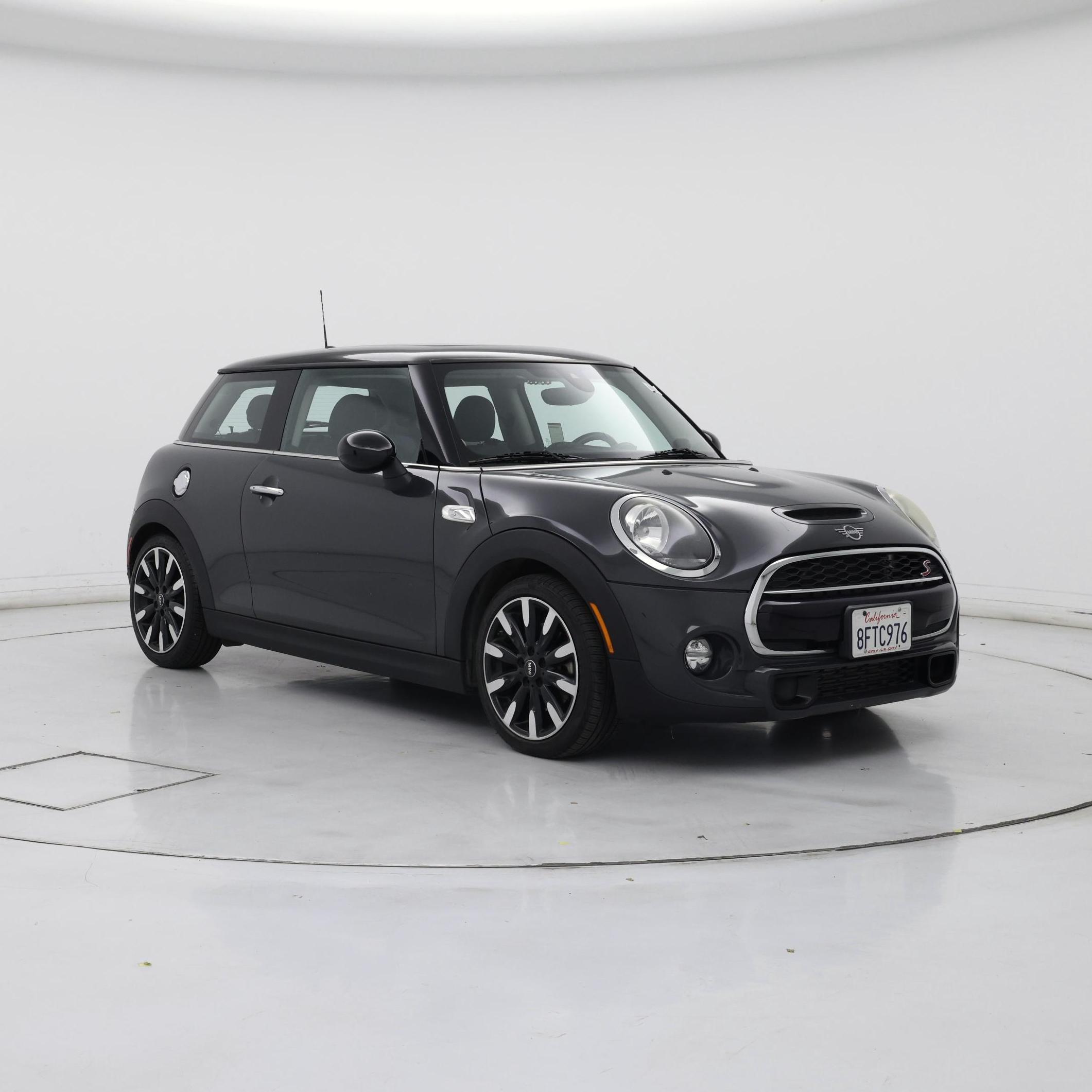 2019 MINI Cooper Gris Hatchback Tracción delantera Automática