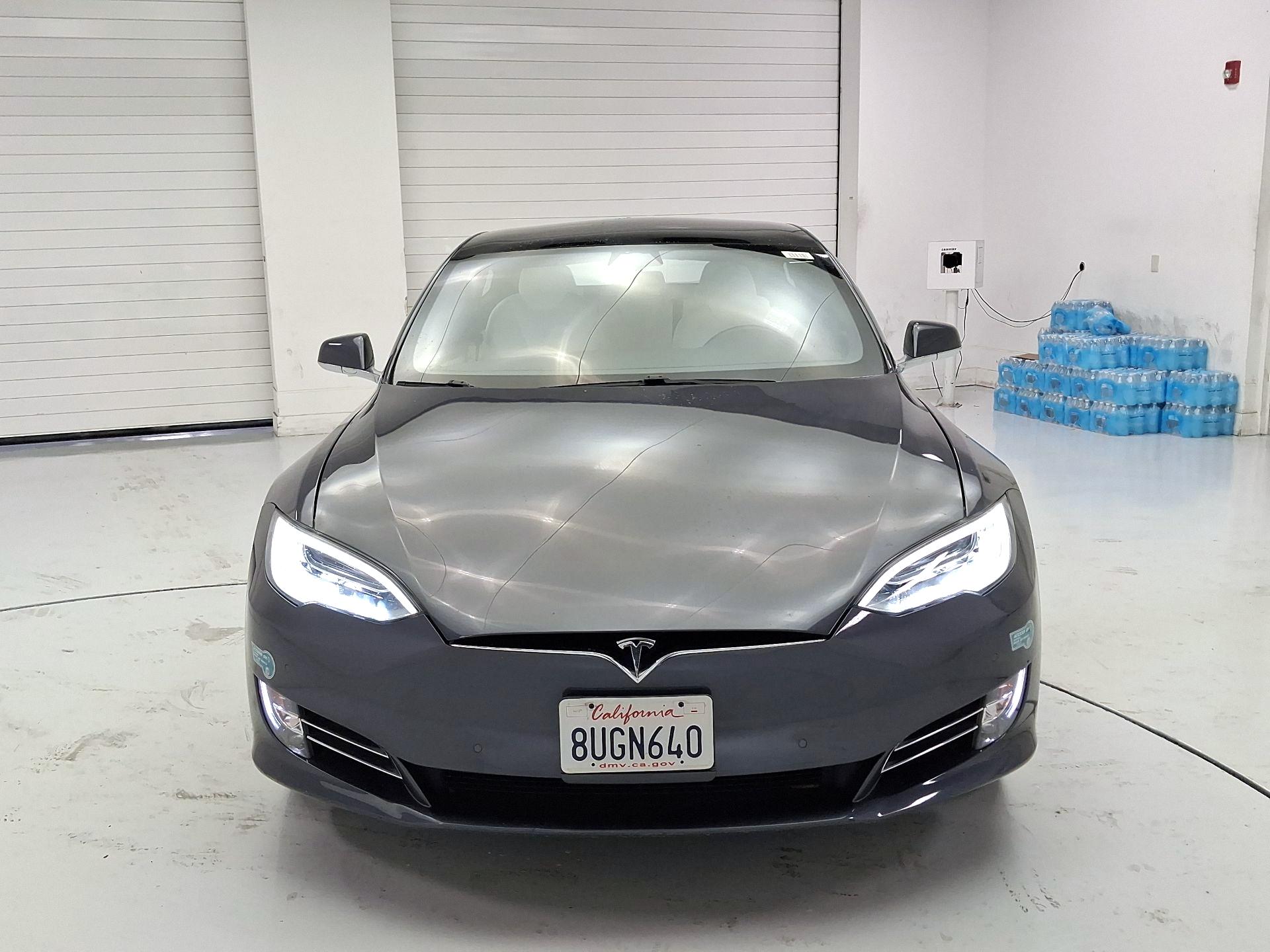 Thumbnail: 2021 Tesla Model S - 2