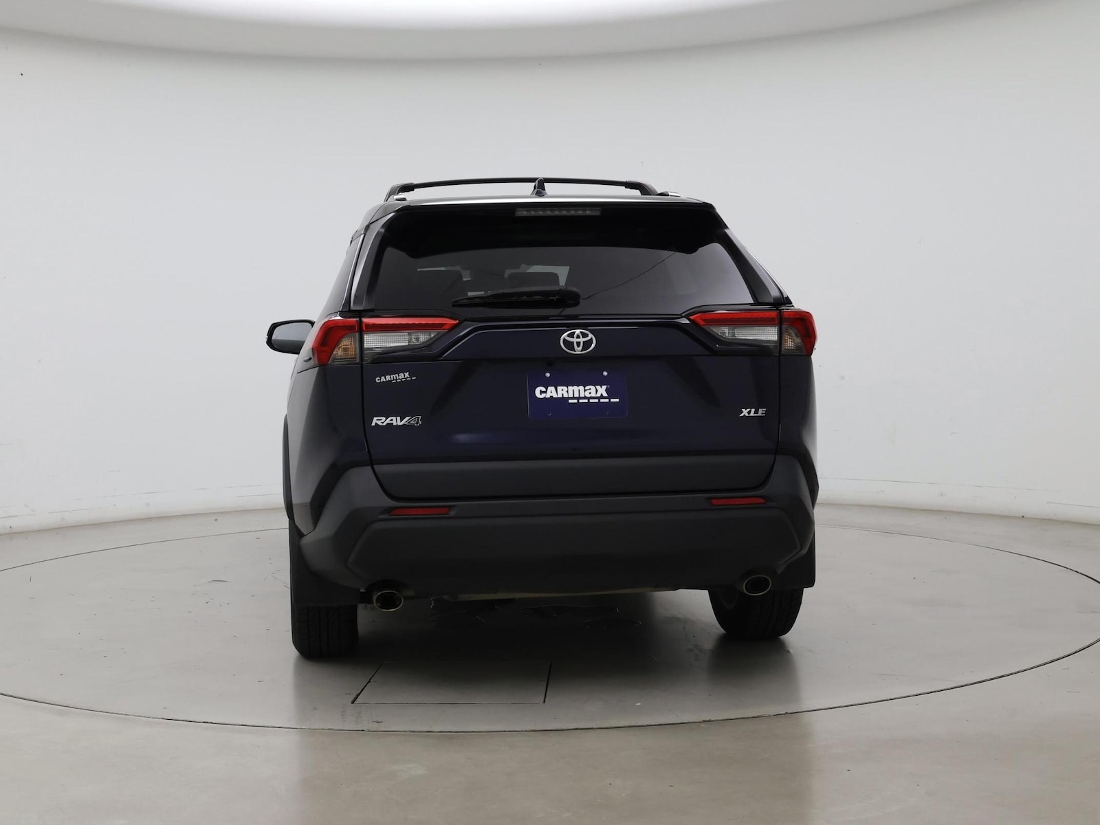 2022 Toyota RAV4 XLE - Photo 7