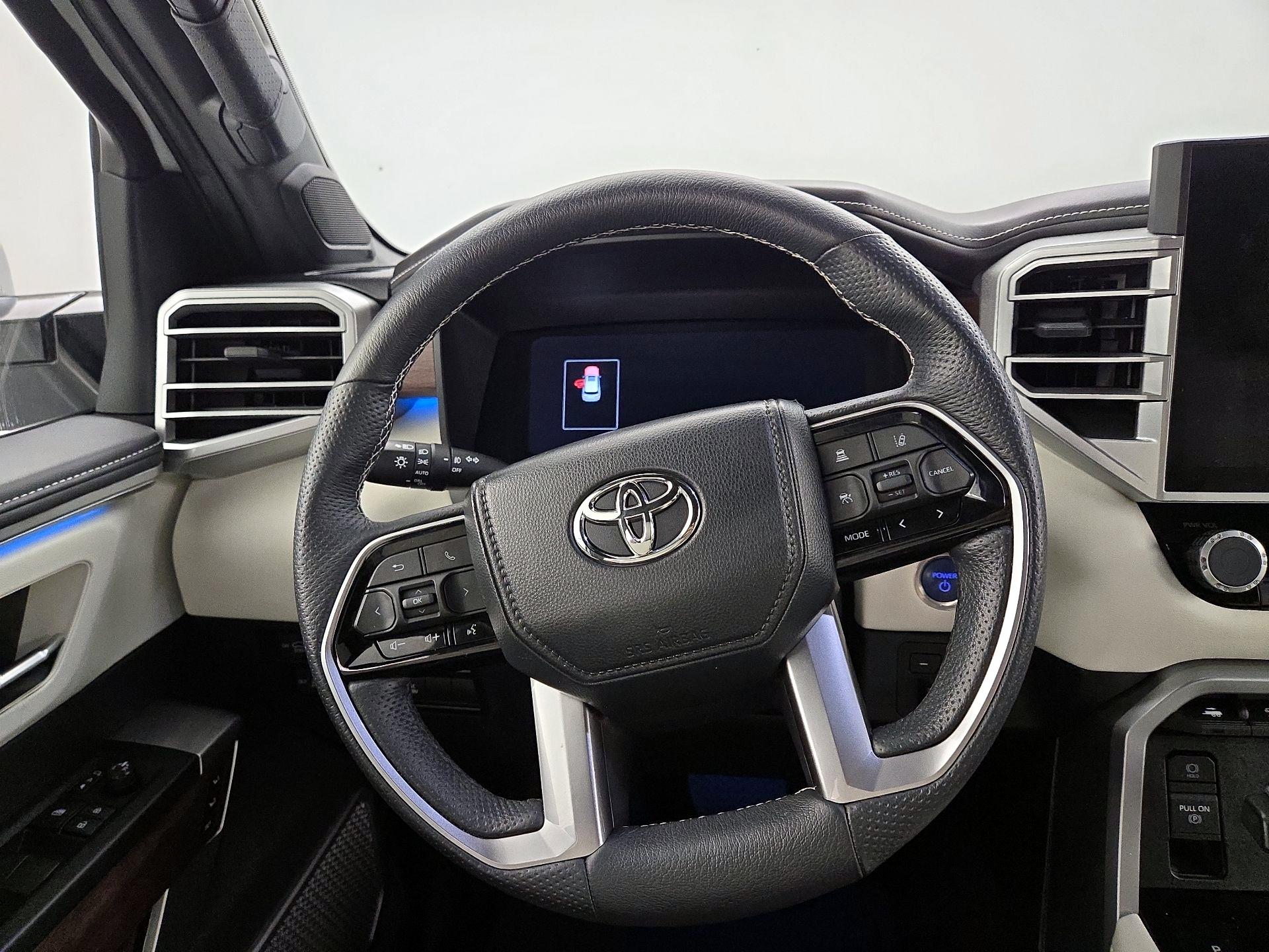 Thumbnail: 2023 Toyota Sequoia - 10