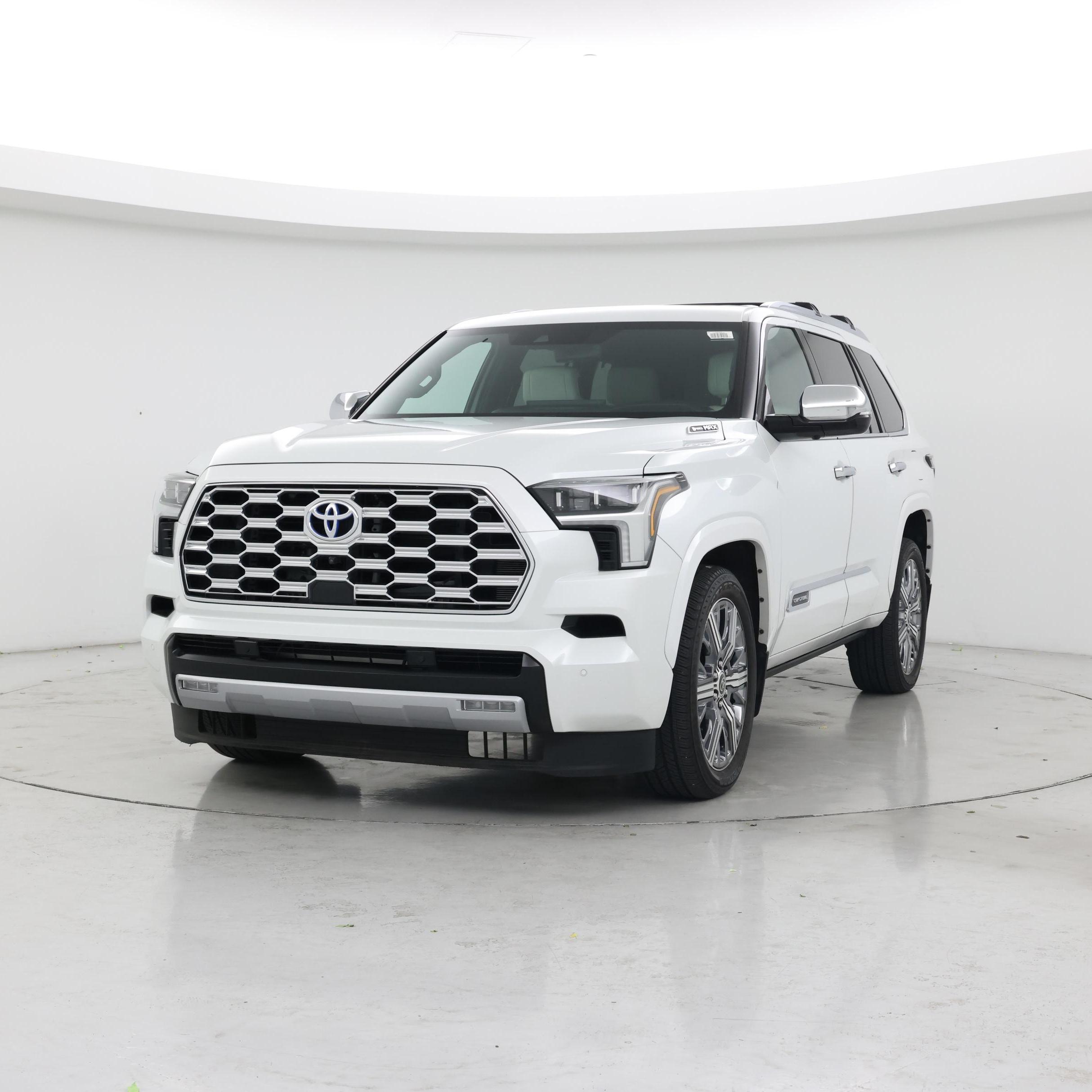 Thumbnail: 2023 Toyota Sequoia - 4