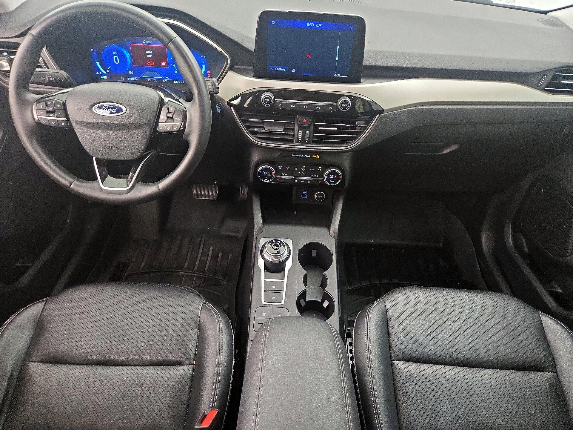 Thumbnail: 2021 Ford Escape - 9