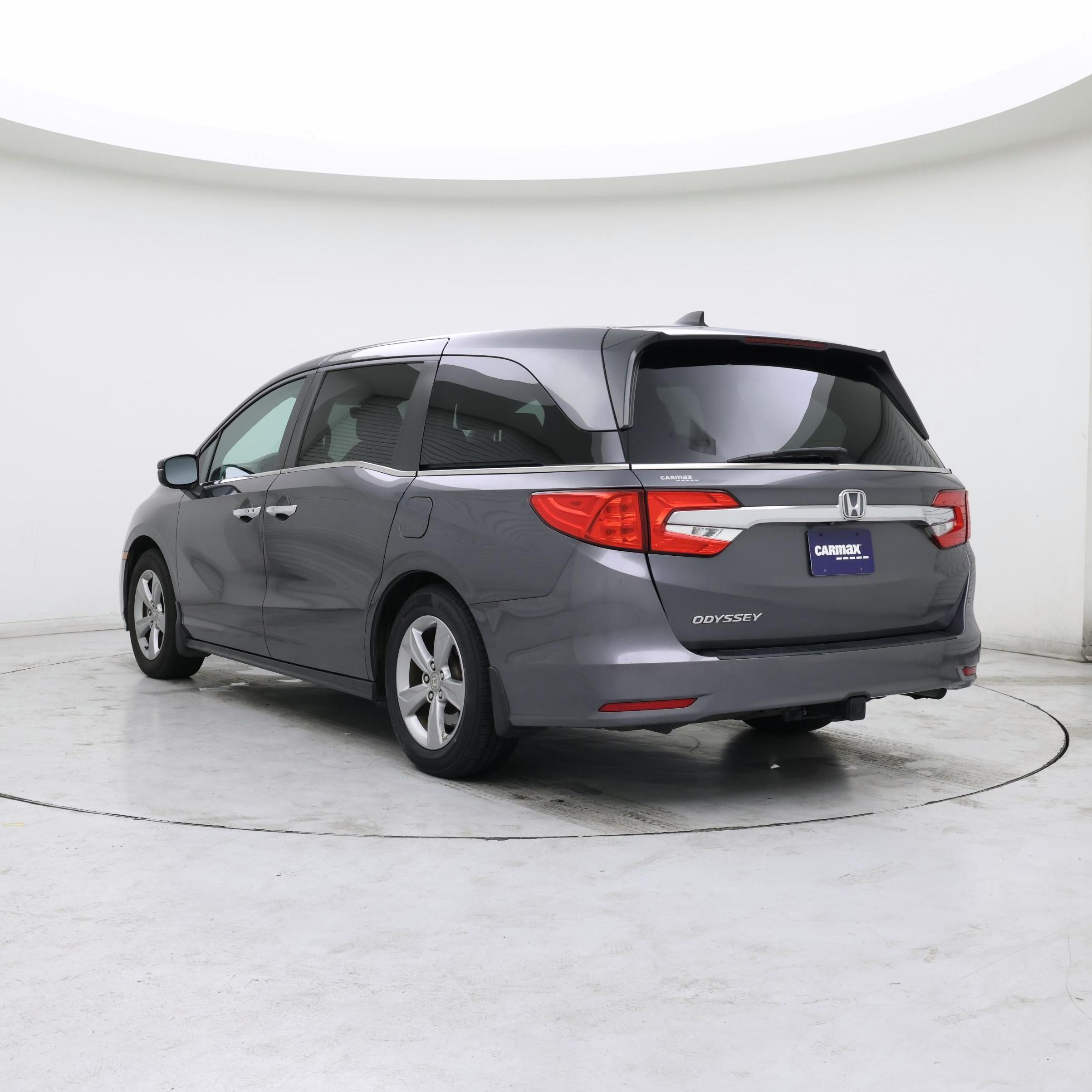 Thumbnail: 2018 Honda Odyssey - 2