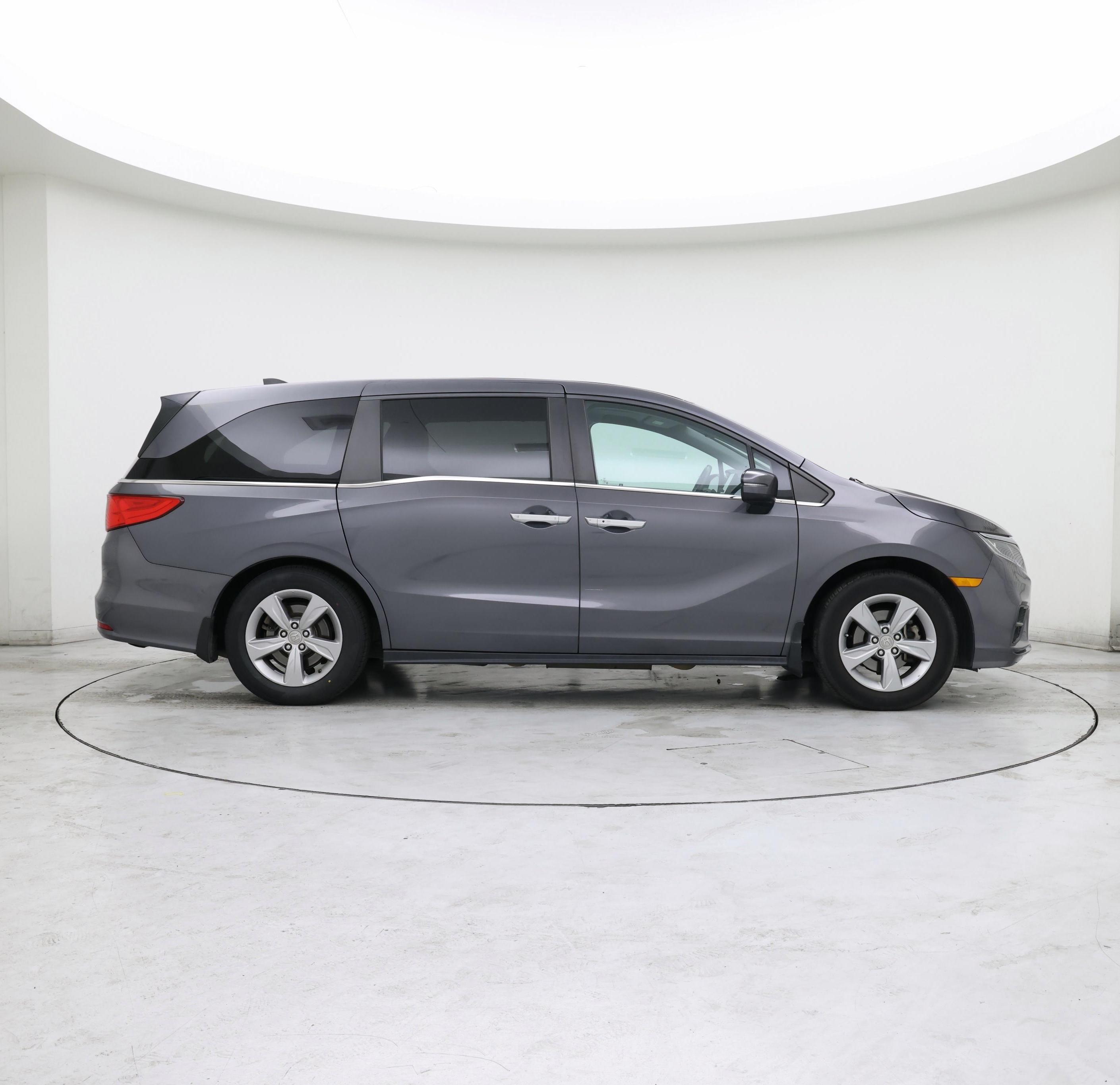 Thumbnail: 2018 Honda Odyssey - 7