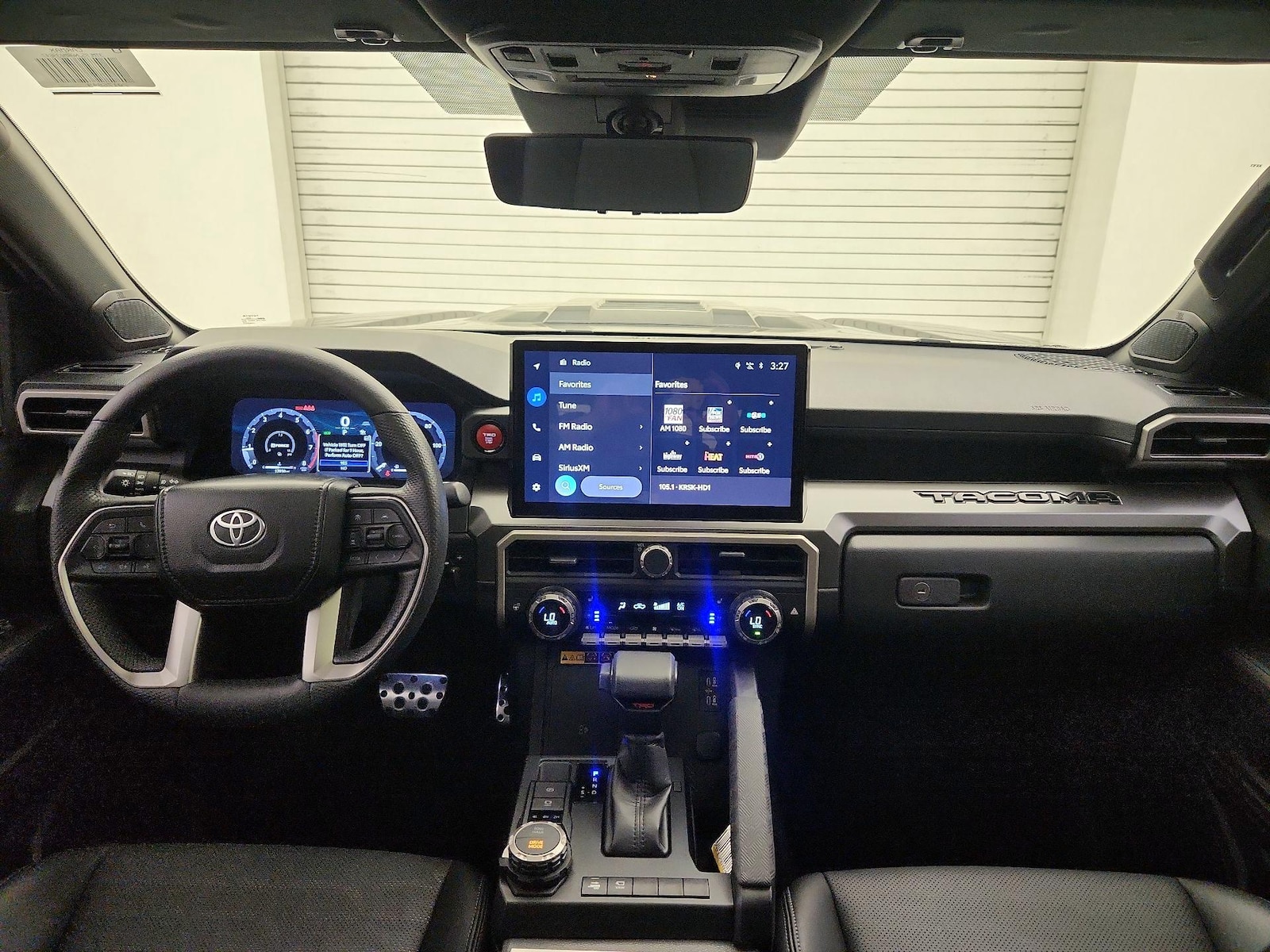 2024 Toyota Tacoma TRD Sport - Photo 10