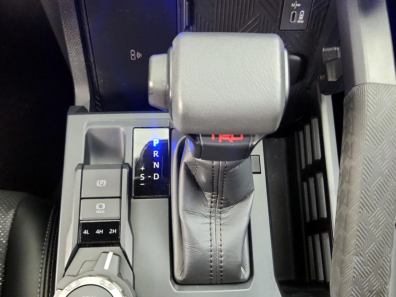 2024 Toyota Tacoma TRD Sport - Photo 18