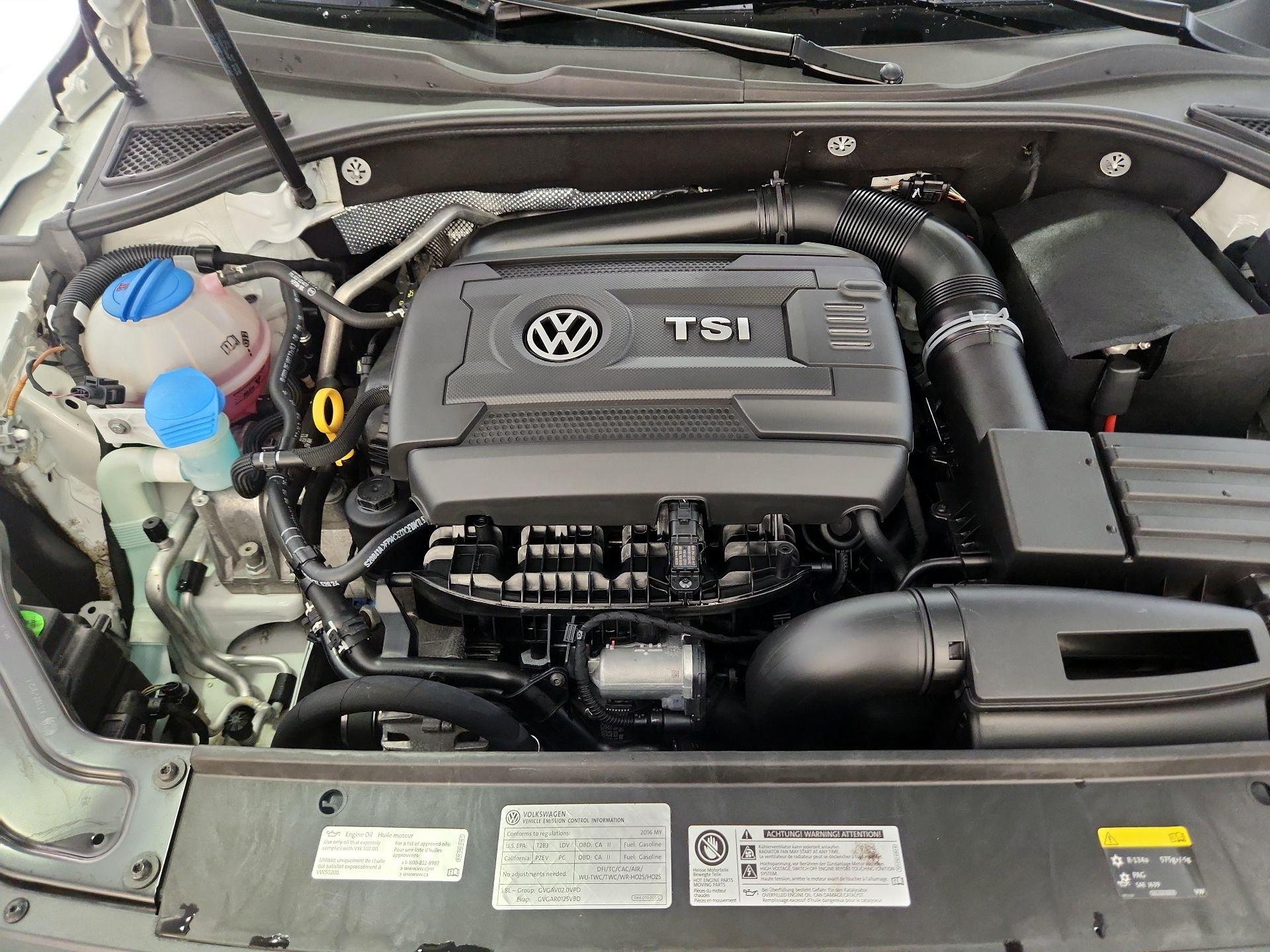 Thumbnail: 2016 Volkswagen Passat - 20