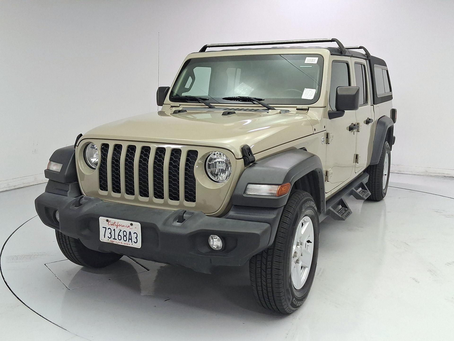 Thumbnail: 2020 Jeep Gladiator - 3