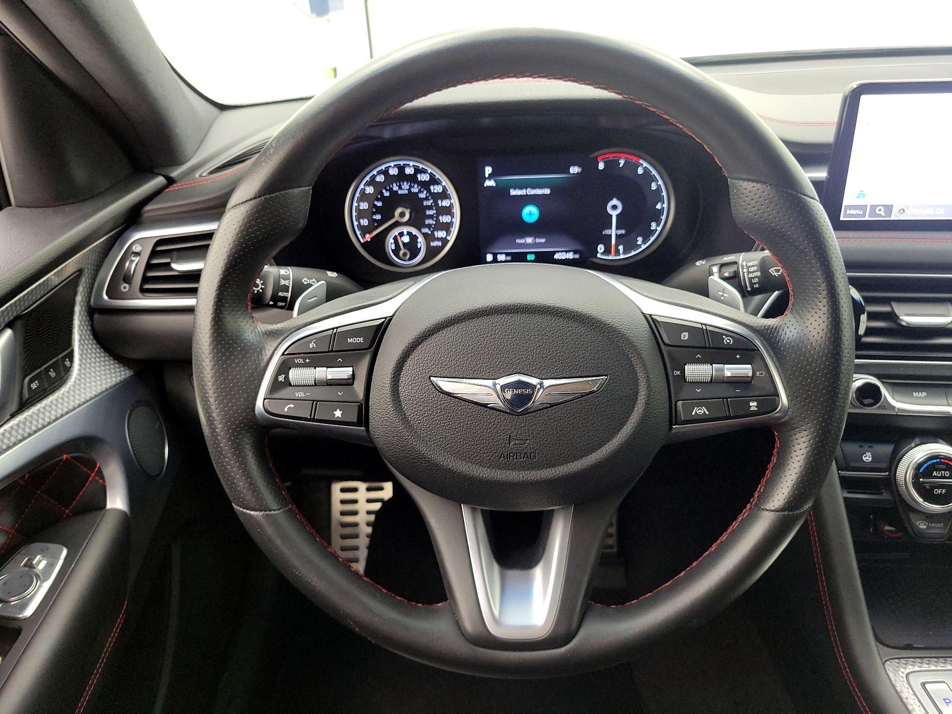 Thumbnail: 2023 Genesis G70 - 10