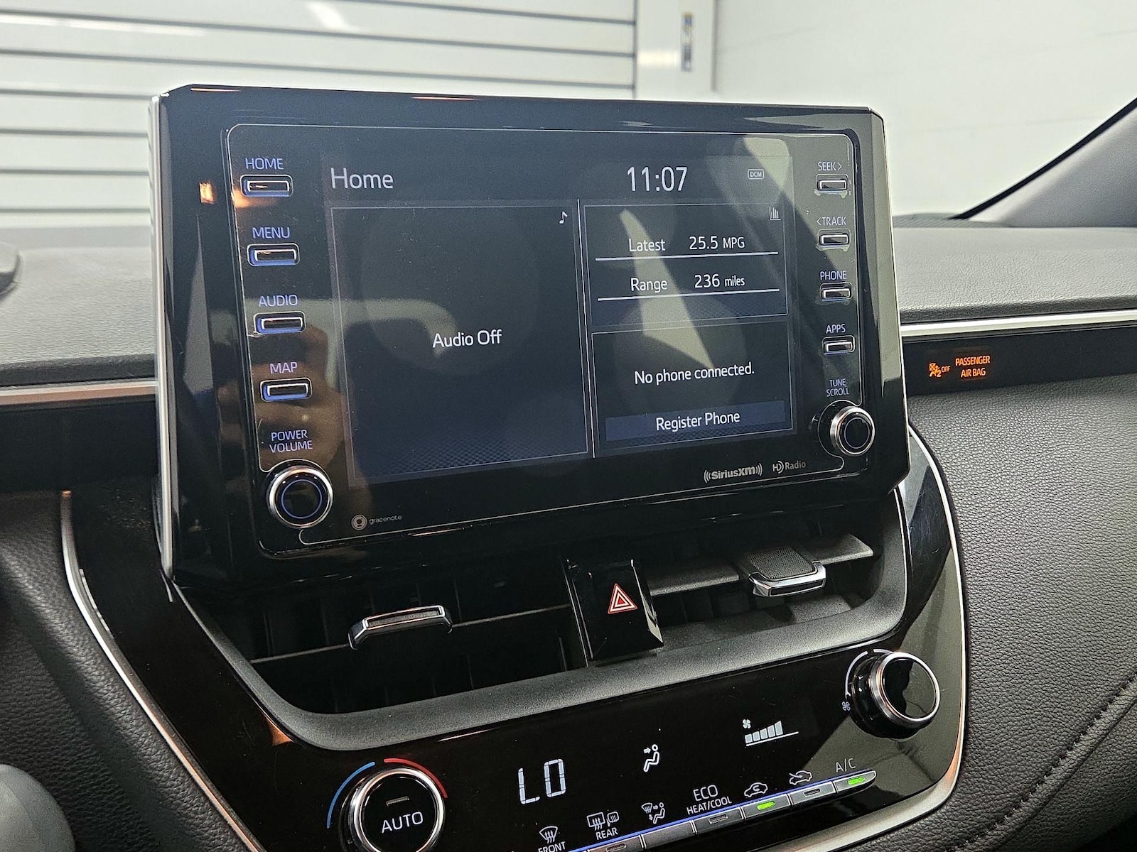 2020 Toyota Corolla SE - Photo 12
