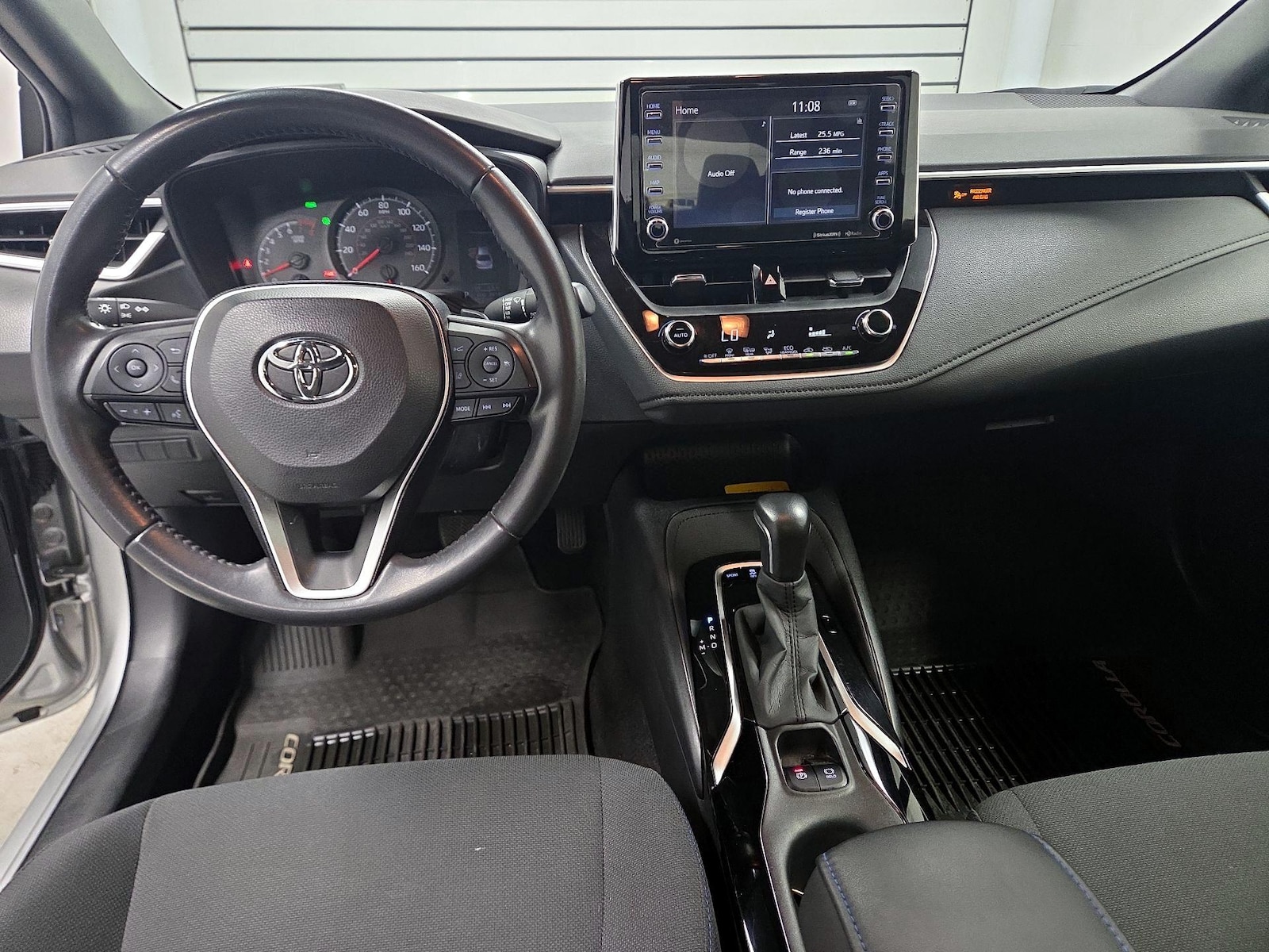 2020 Toyota Corolla SE - Photo 8