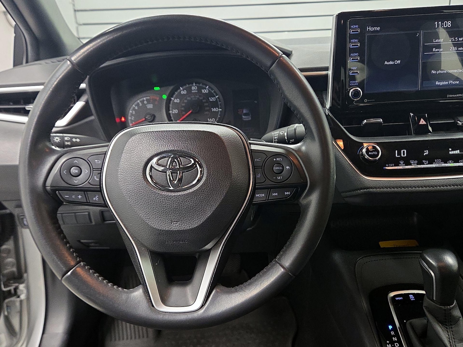 2020 Toyota Corolla SE - Photo 9