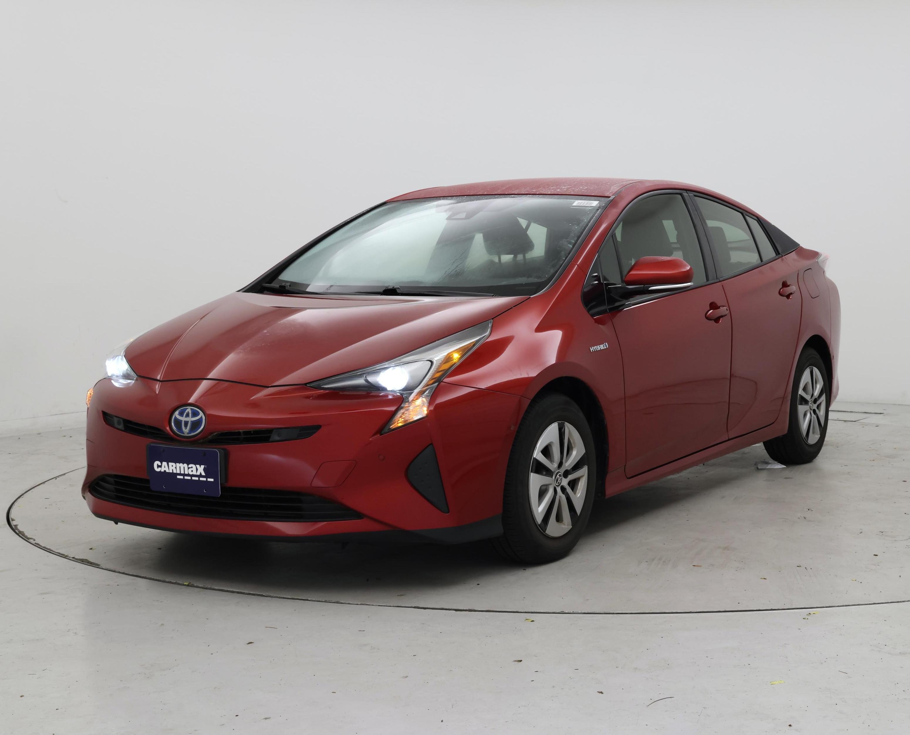 Thumbnail: 2017 Toyota Prius - 4