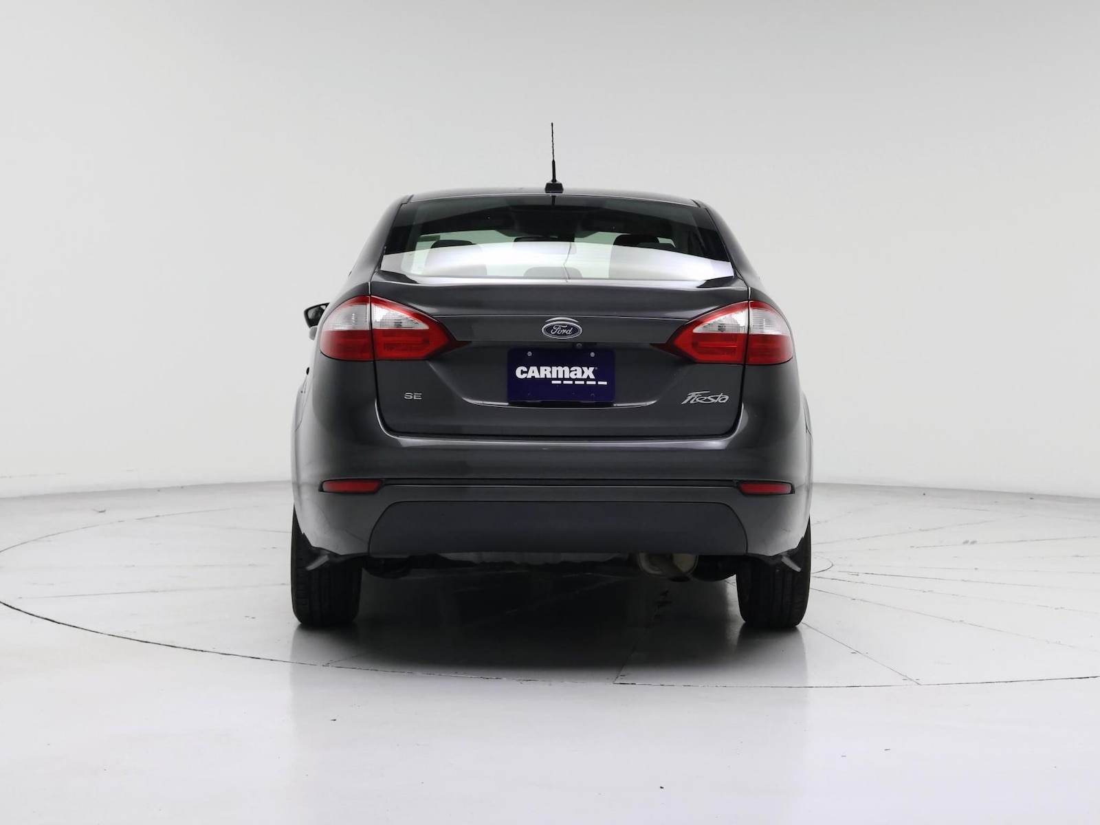 2018 Ford Fiesta SE - Photo 7