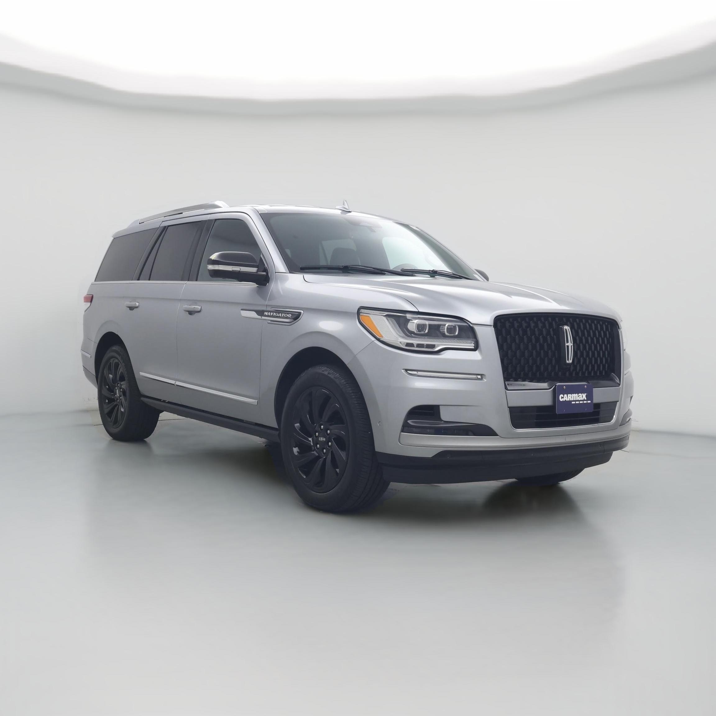 Thumbnail: 2023 Lincoln Navigator - 1