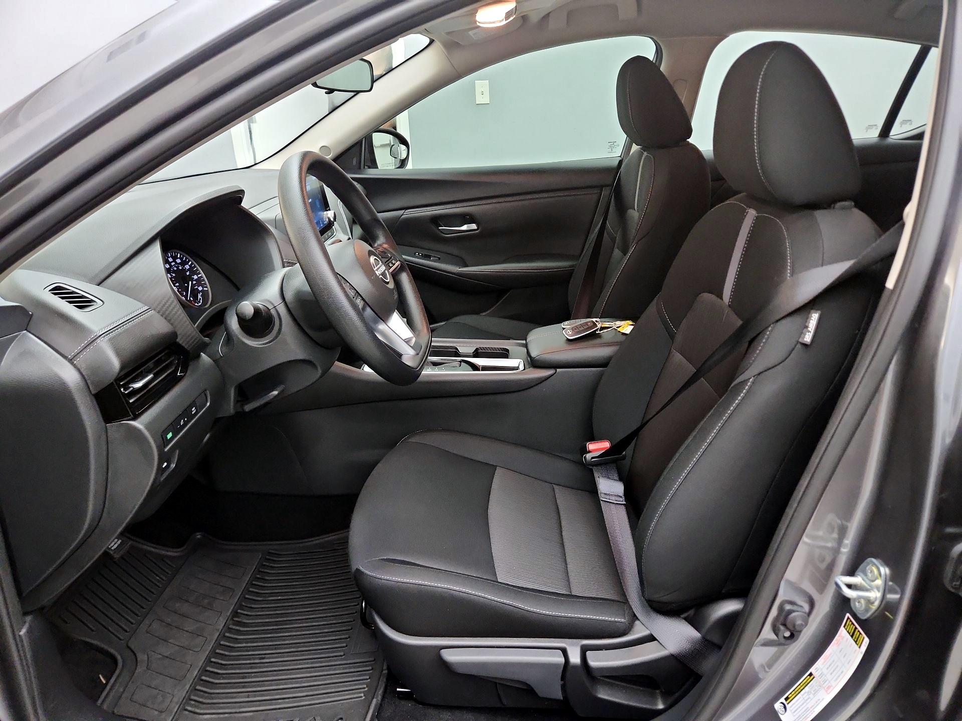 Thumbnail: 2025 Nissan Sentra - 11