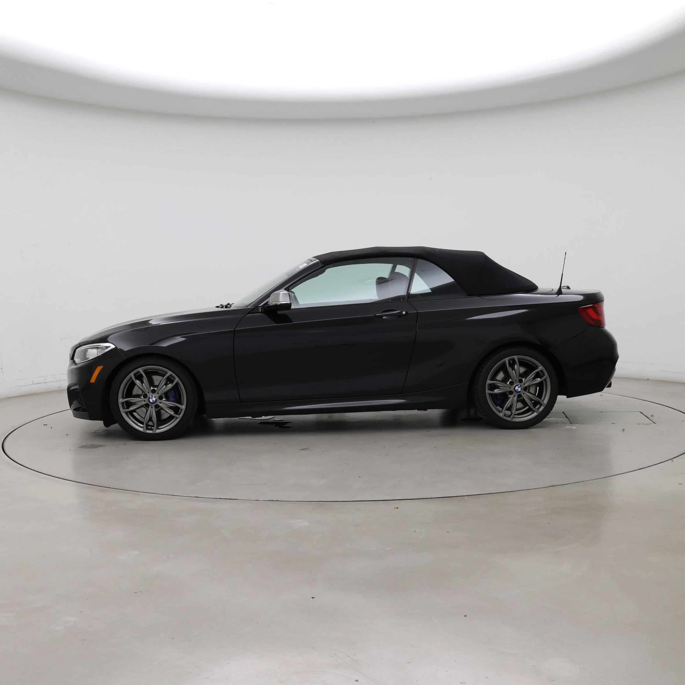 Thumbnail: 2016 BMW 2 Series - 3