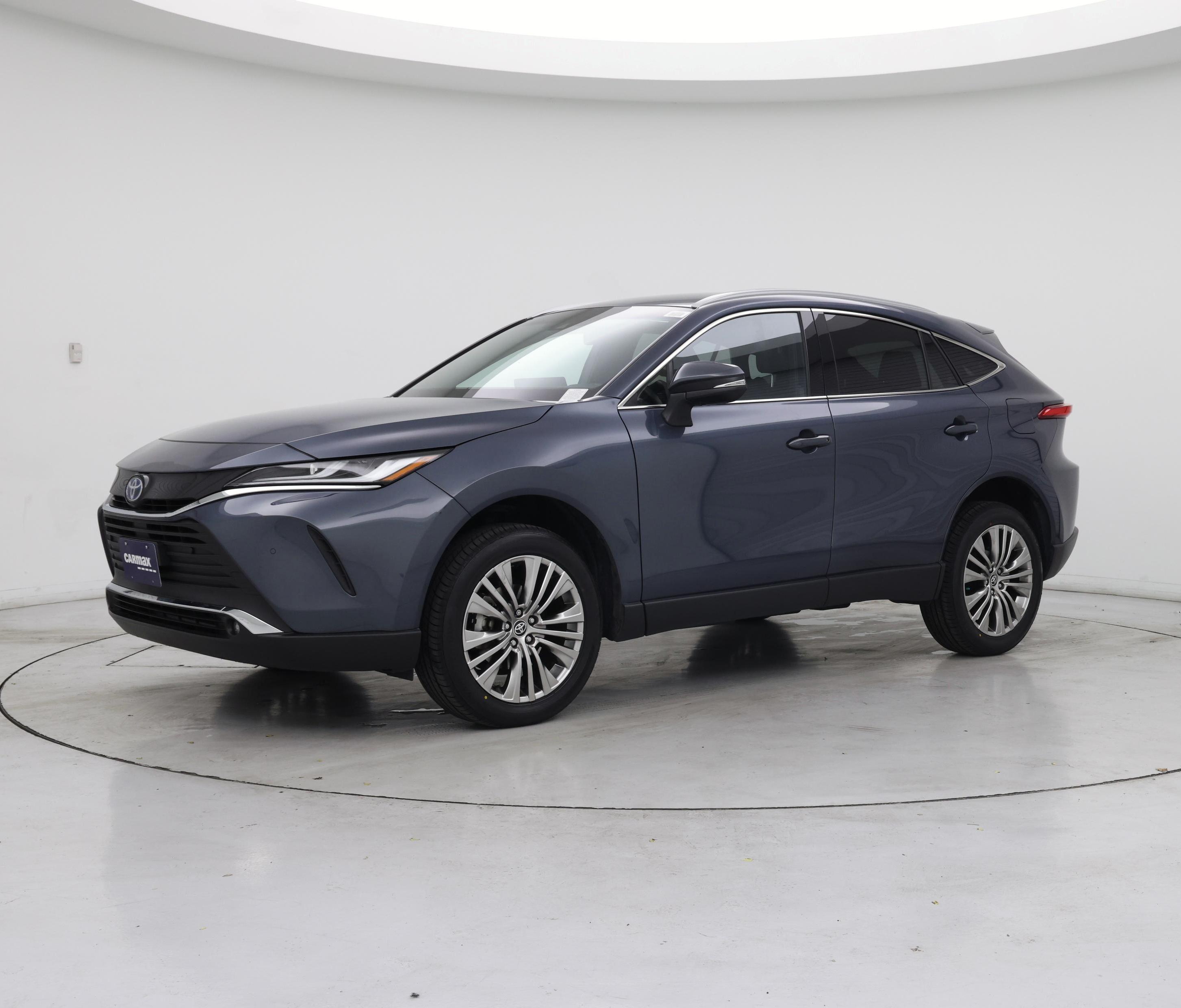 Thumbnail: 2024 Toyota Venza - 4