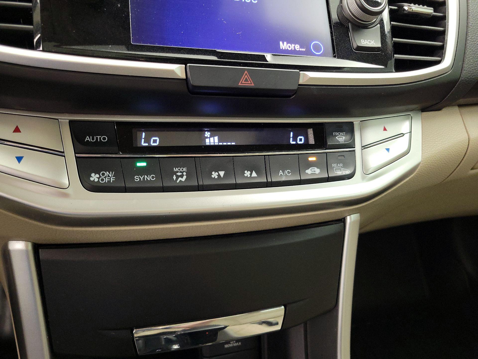 Thumbnail: 2015 Honda Accord - 16