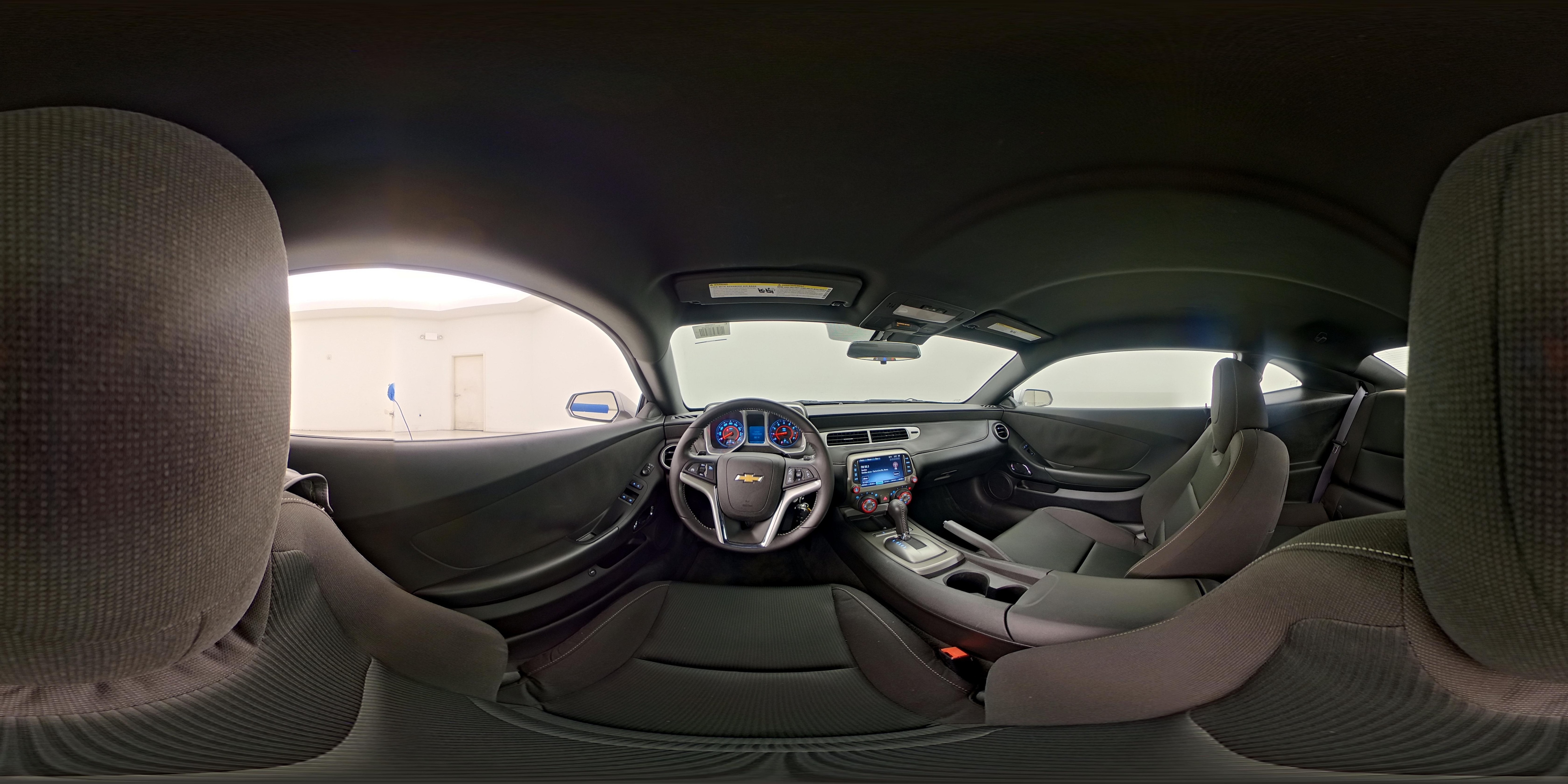 2015 Chevrolet Camaro 1LT - Photo 25