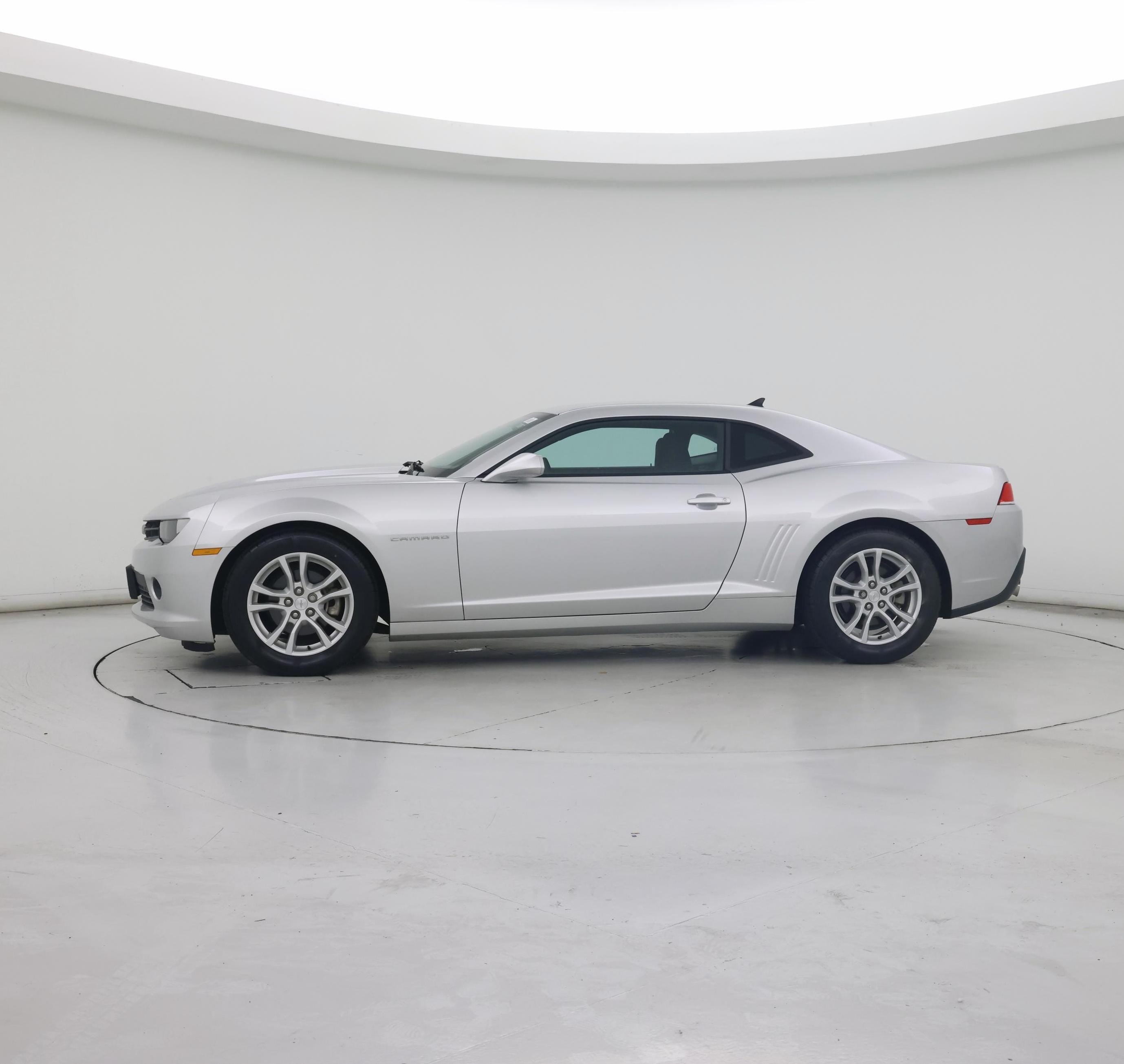 Thumbnail: 2015 Chevrolet Camaro - 3