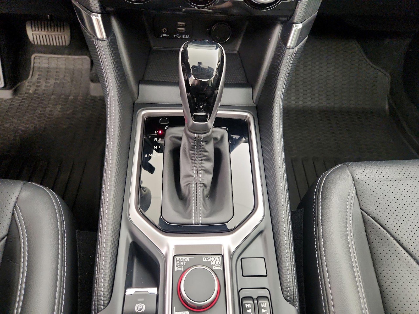 2023 Subaru Forester Touring - Photo 18