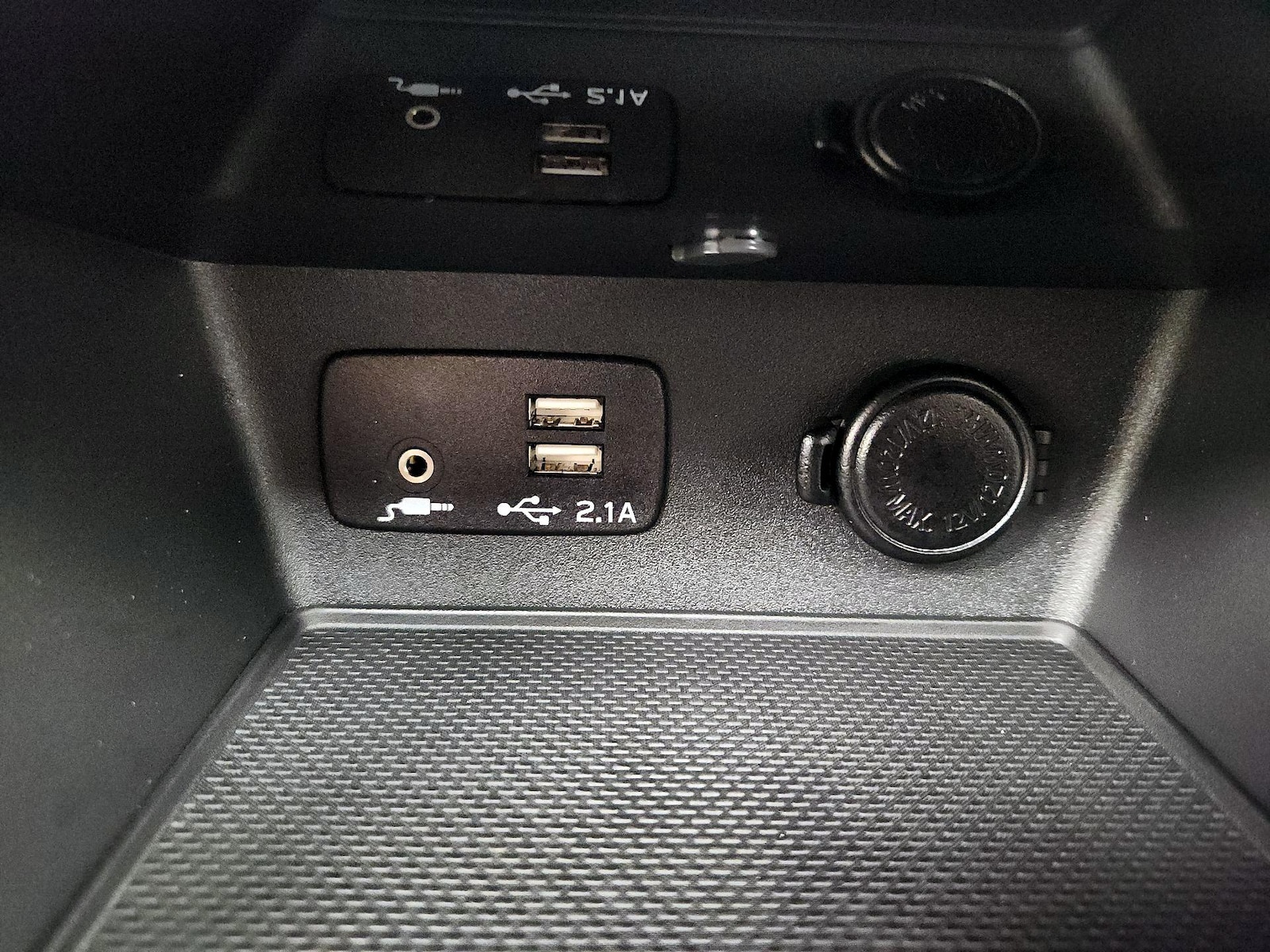2023 Subaru Forester Touring - Photo 19