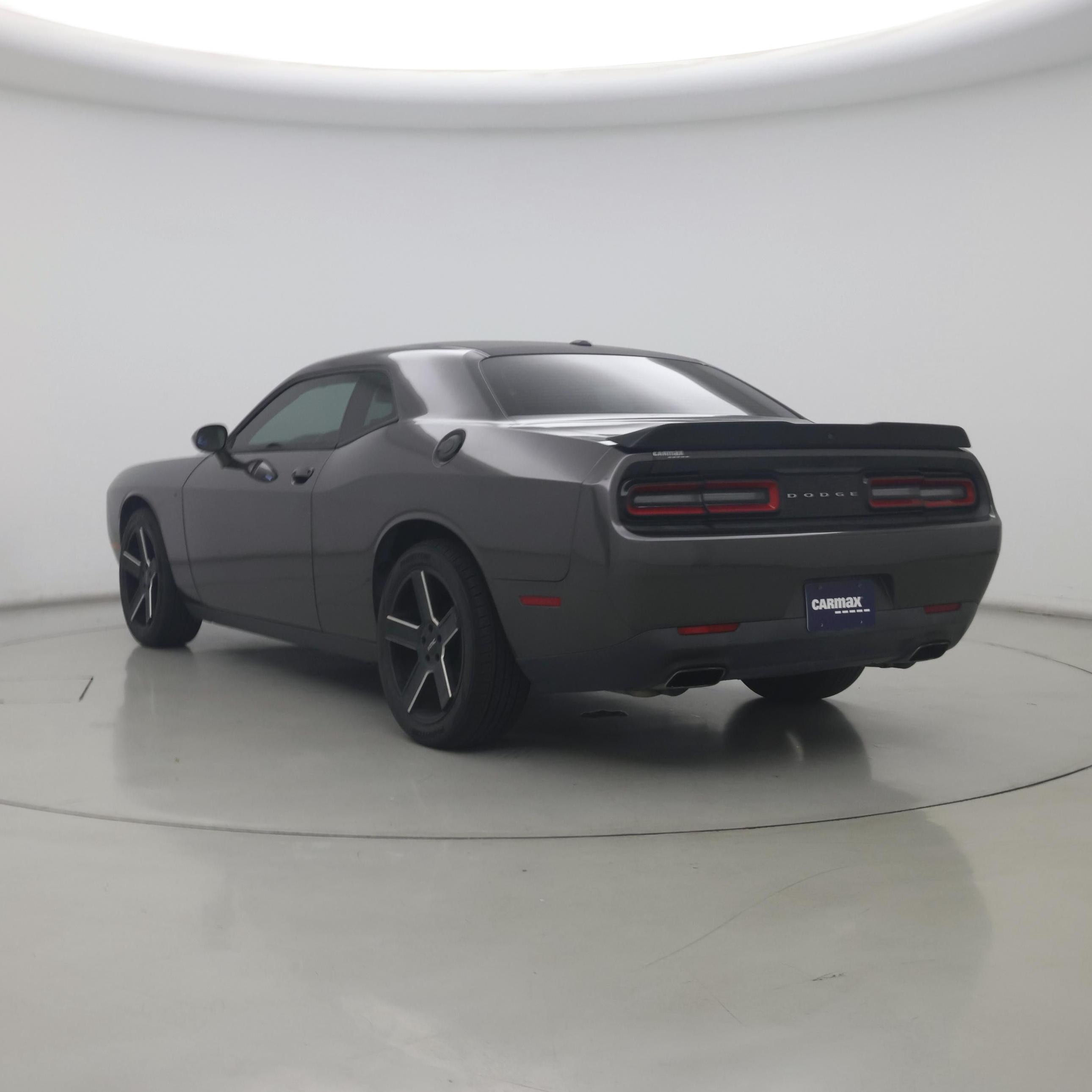 Thumbnail: 2016 Dodge Challenger - 2