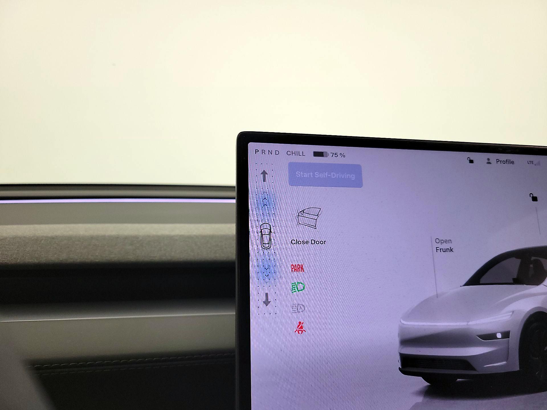 Thumbnail: 2026 Tesla Model Y - 17