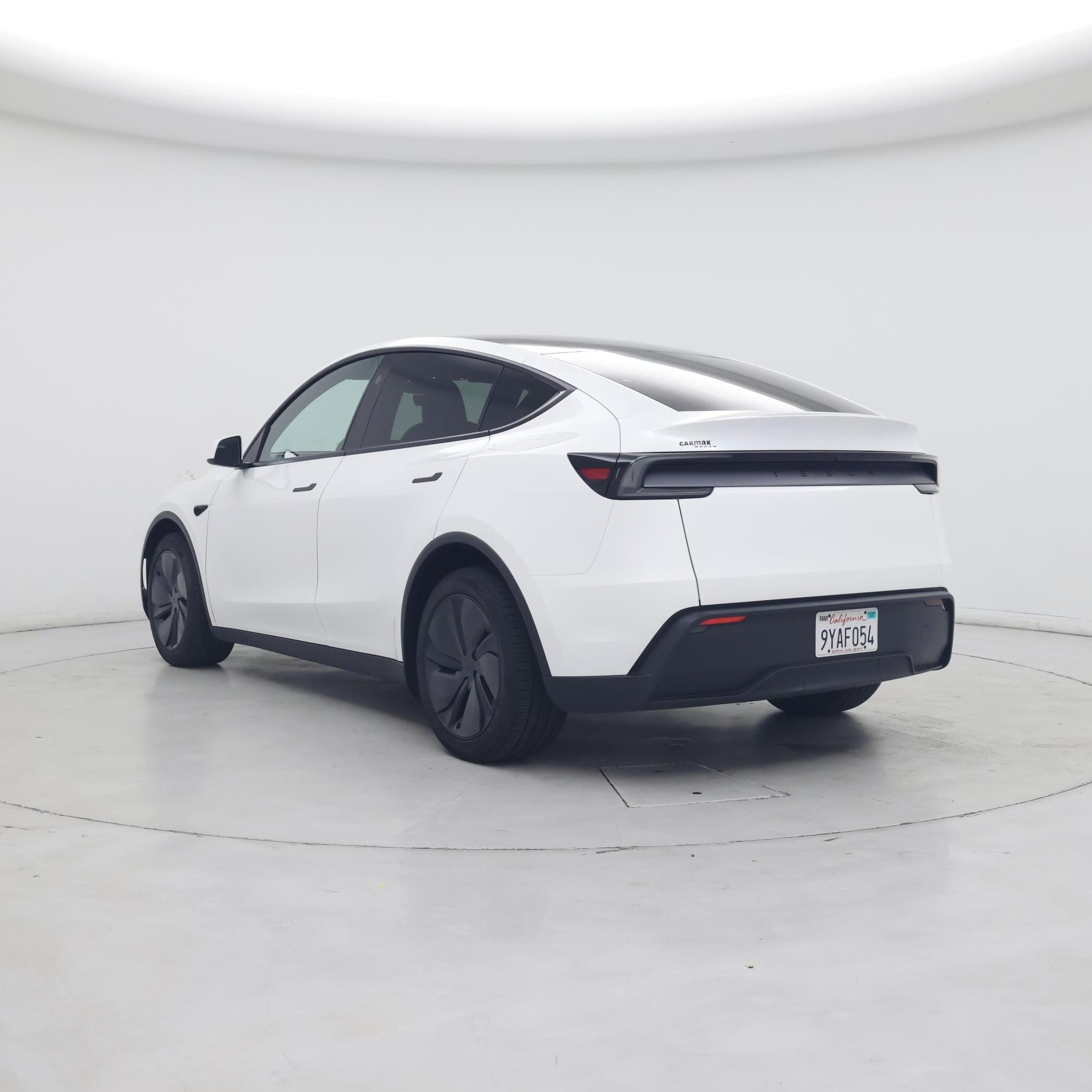Thumbnail: 2026 Tesla Model Y - 2
