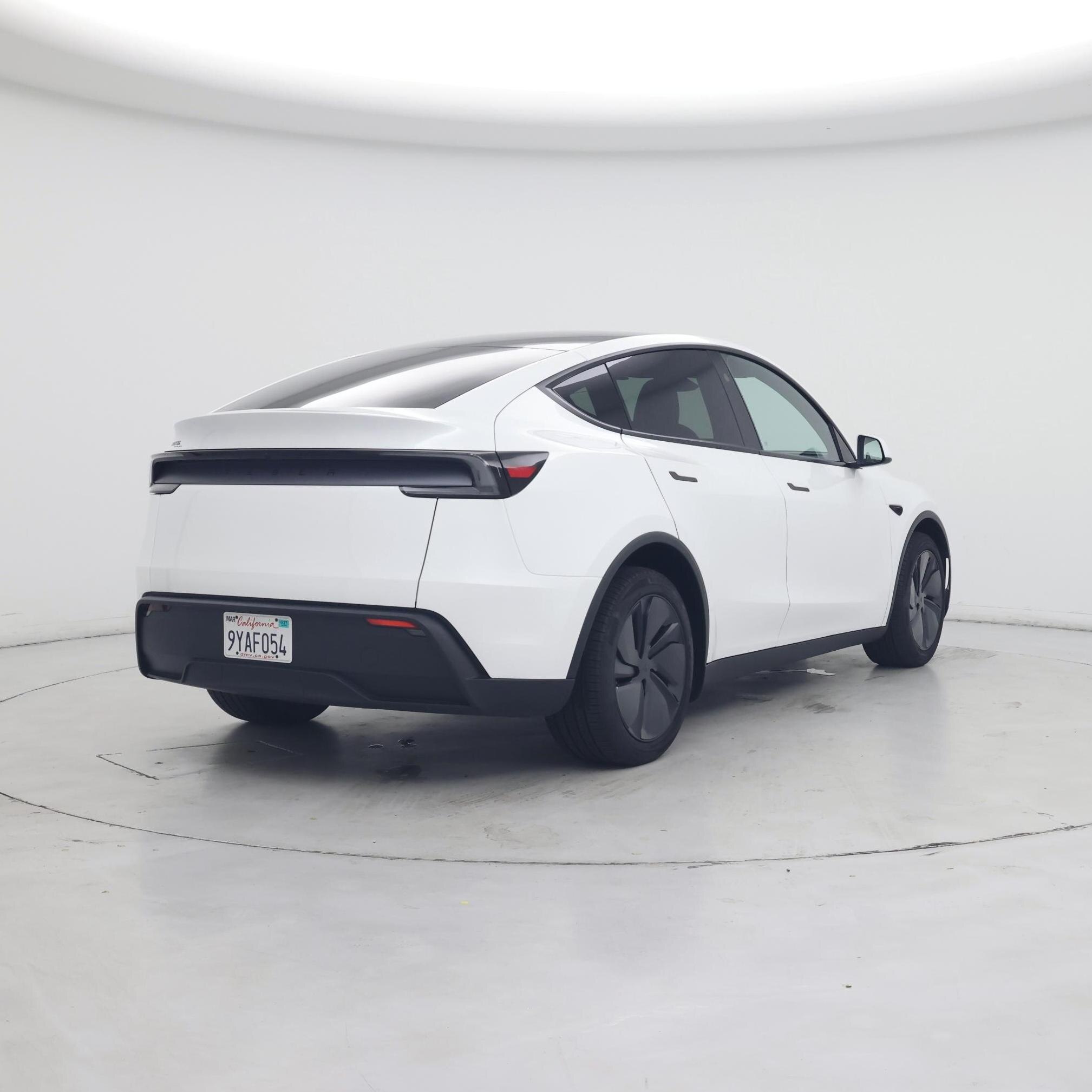Thumbnail: 2026 Tesla Model Y - 8