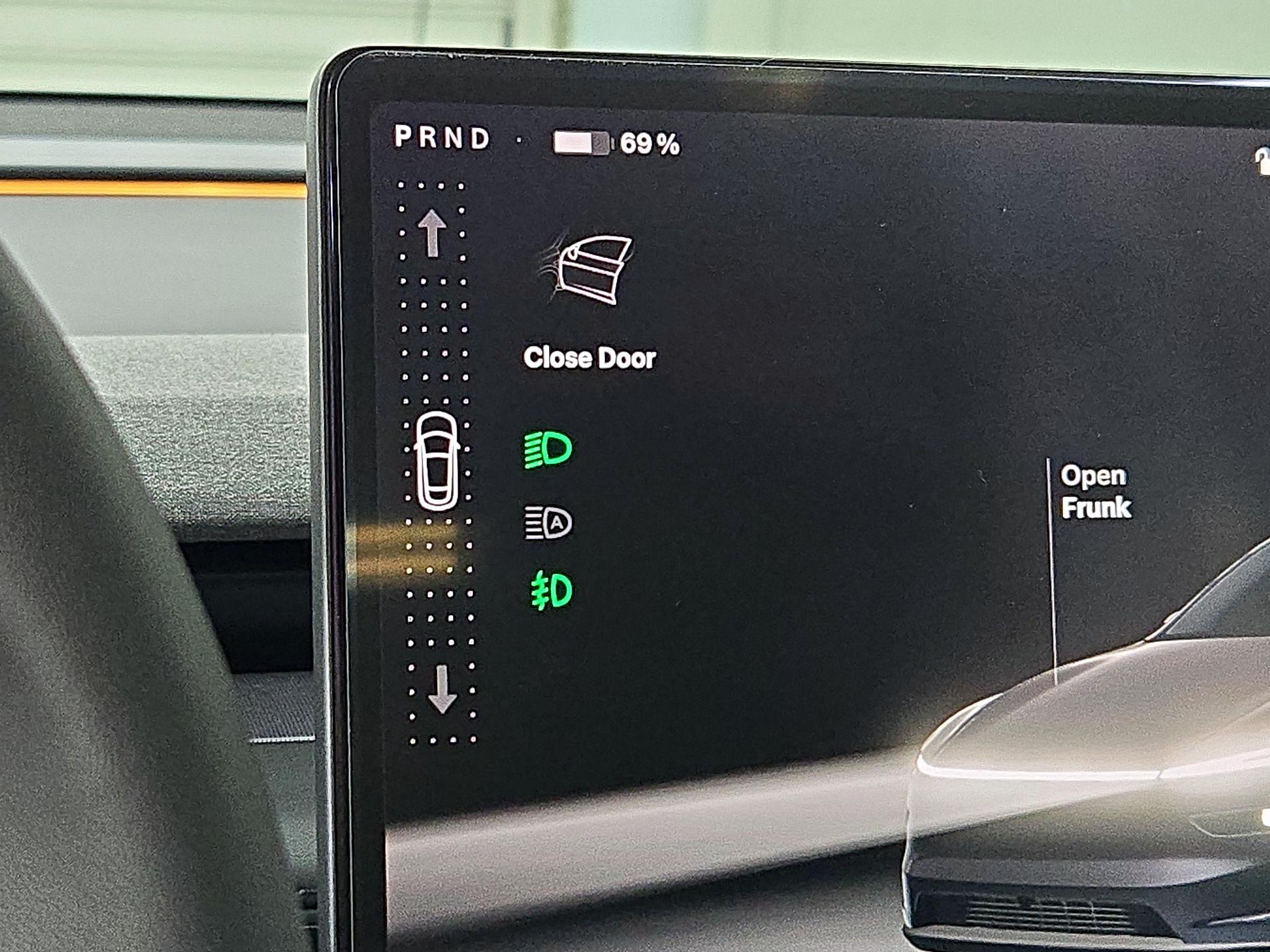 Thumbnail: 2026 Tesla Model Y - 17