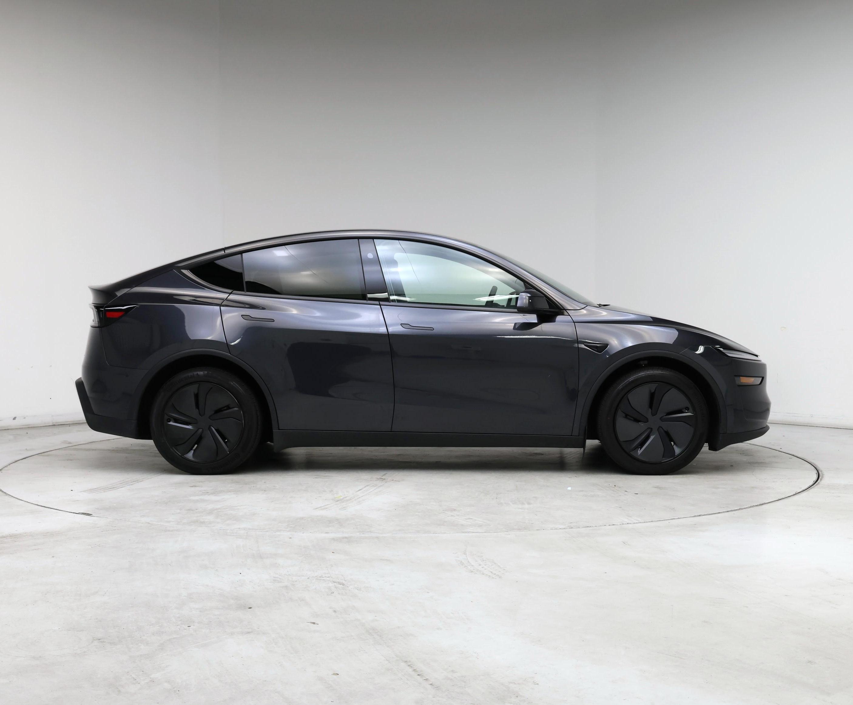 Thumbnail: 2026 Tesla Model Y - 7