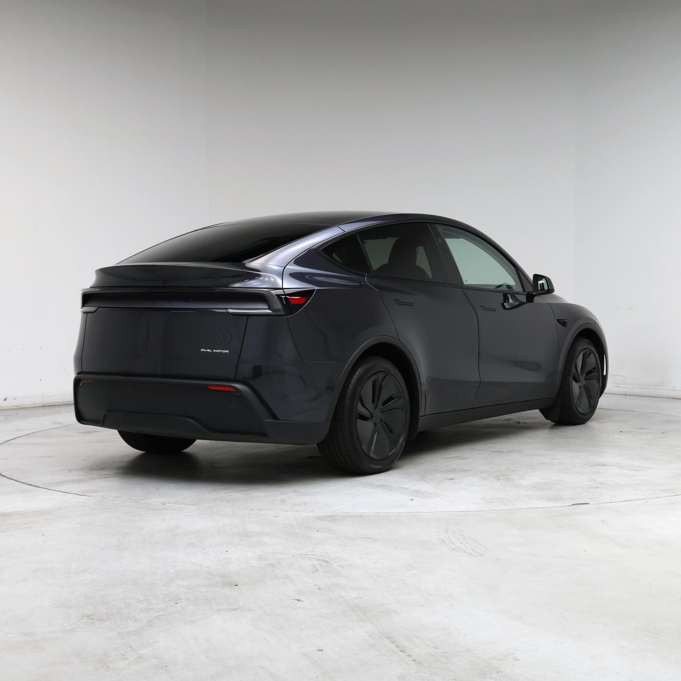 Thumbnail: 2026 Tesla Model Y - 8