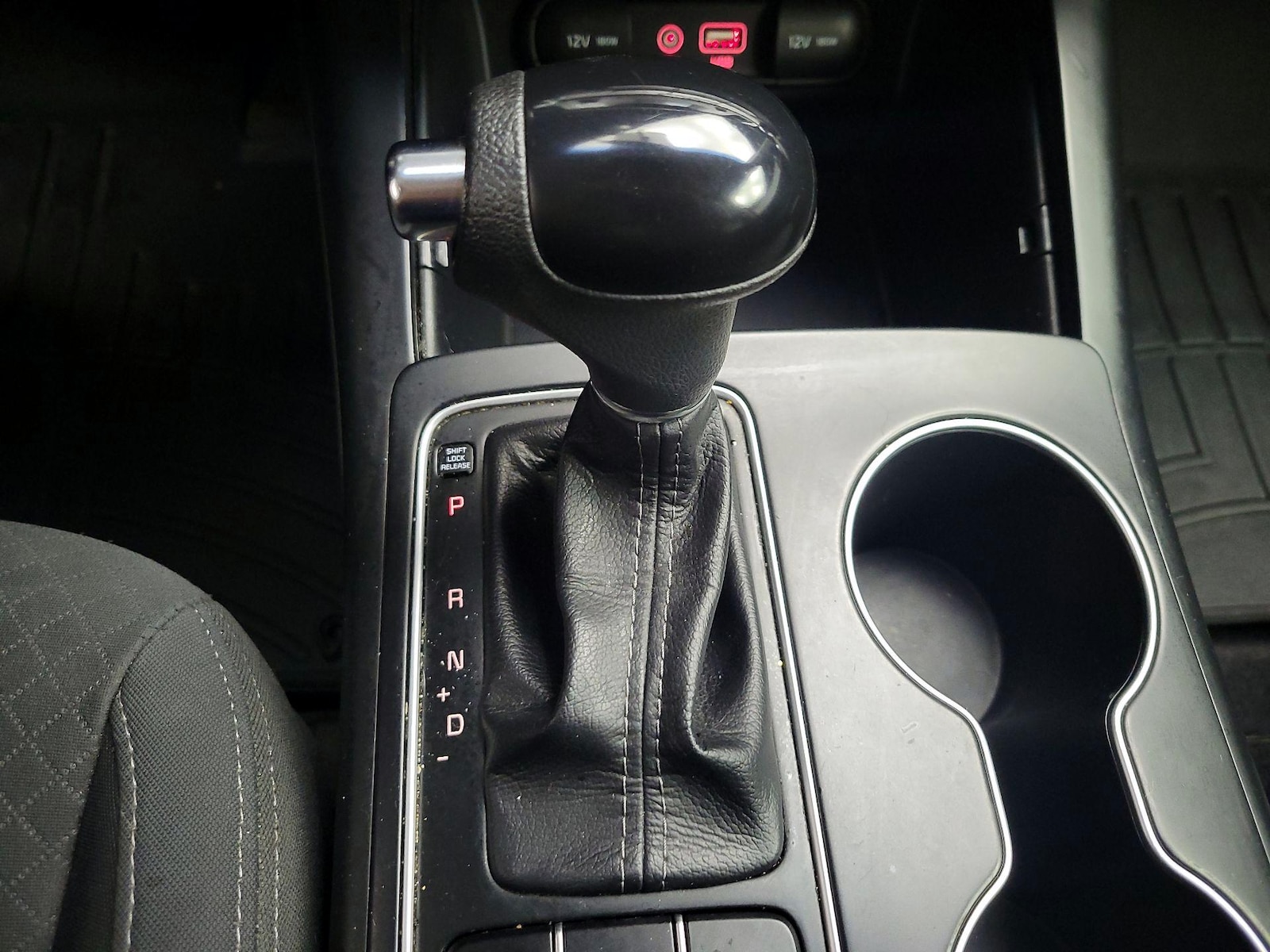 2016 Kia Sorento LX - Photo 17