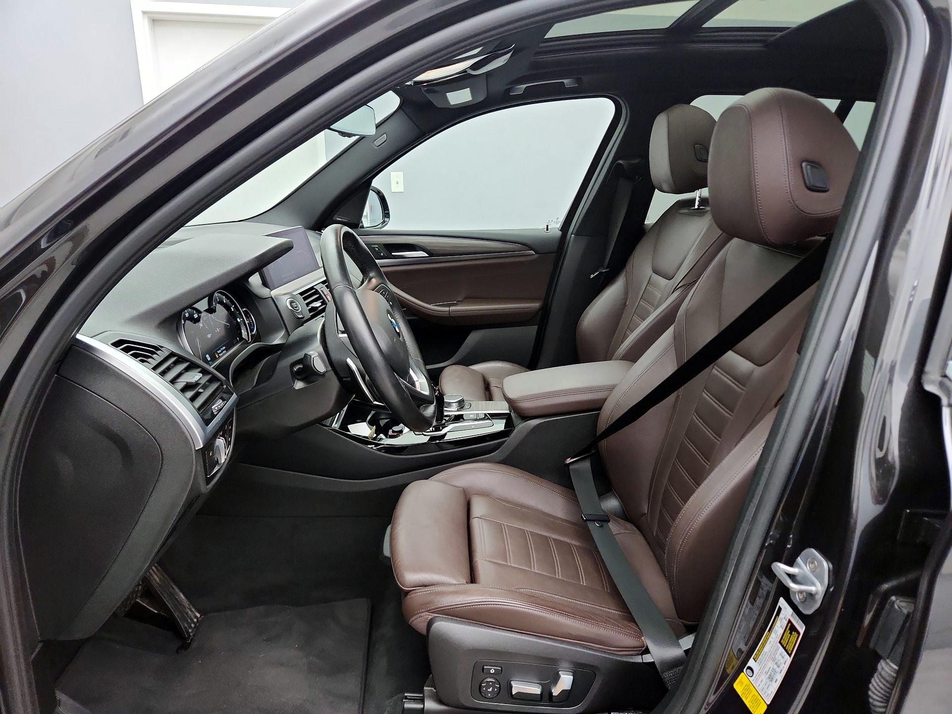 Thumbnail: 2019 BMW X3 - 11