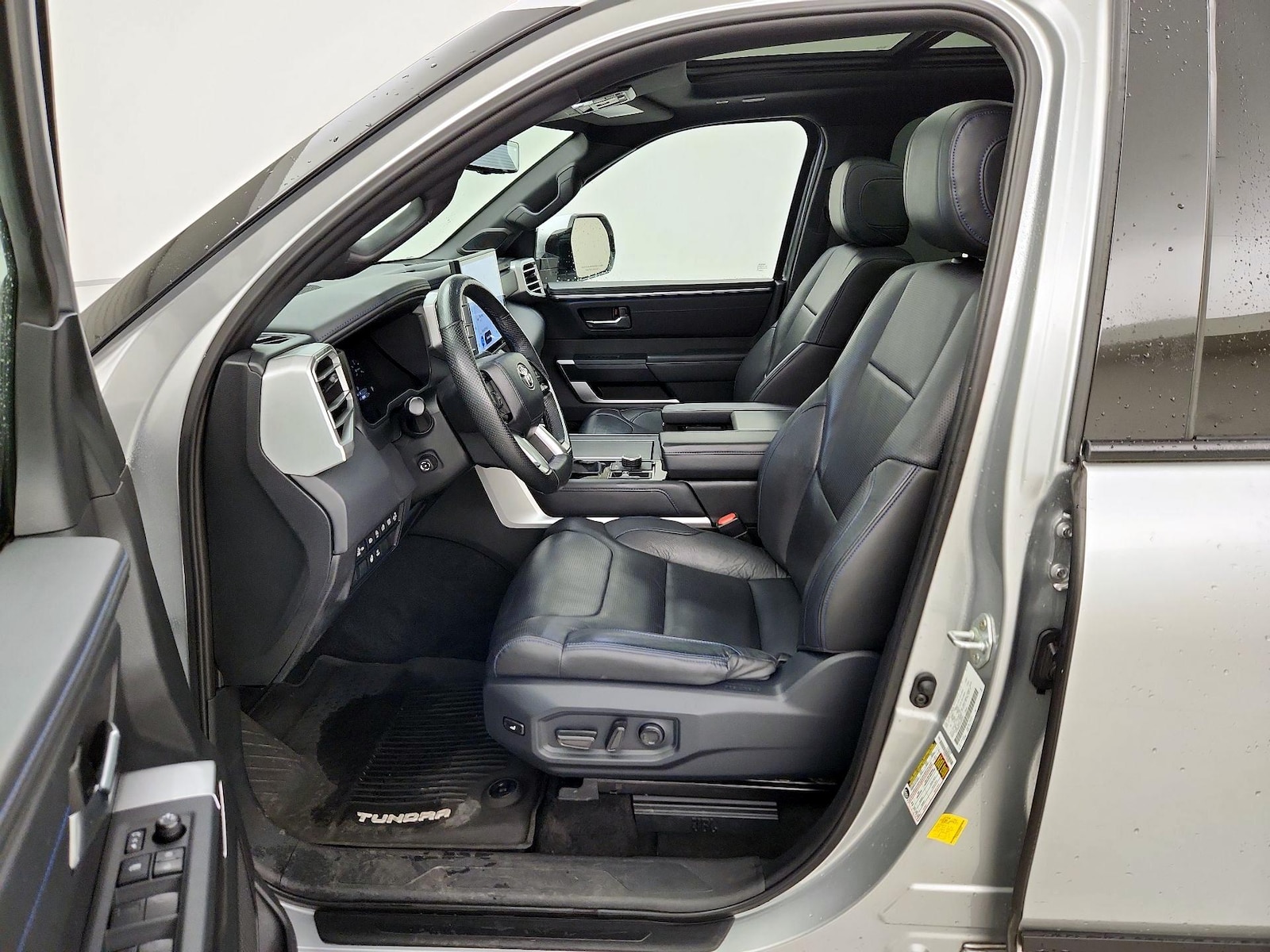 2022 Toyota Tundra Platinum - Photo 12