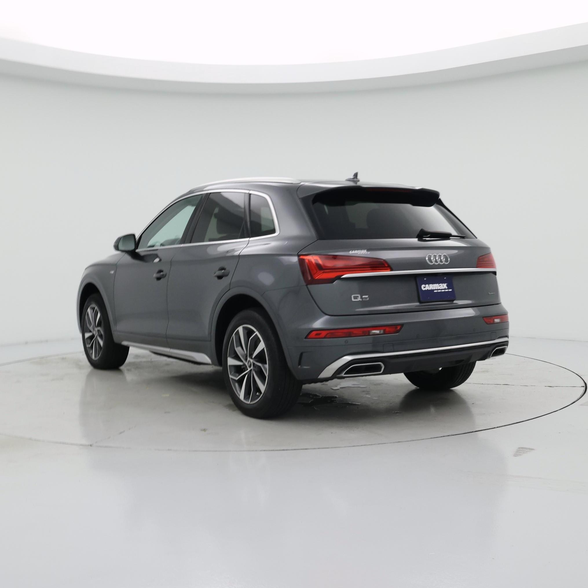 Thumbnail: 2023 Audi Q5 - 2