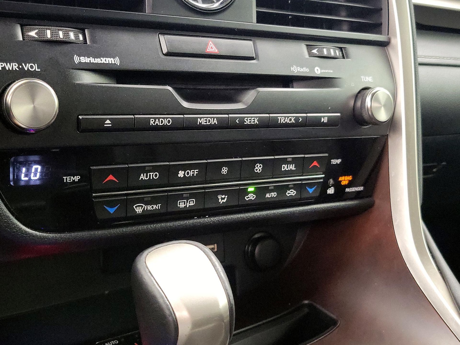 2020 Lexus RX 350 - Photo 17