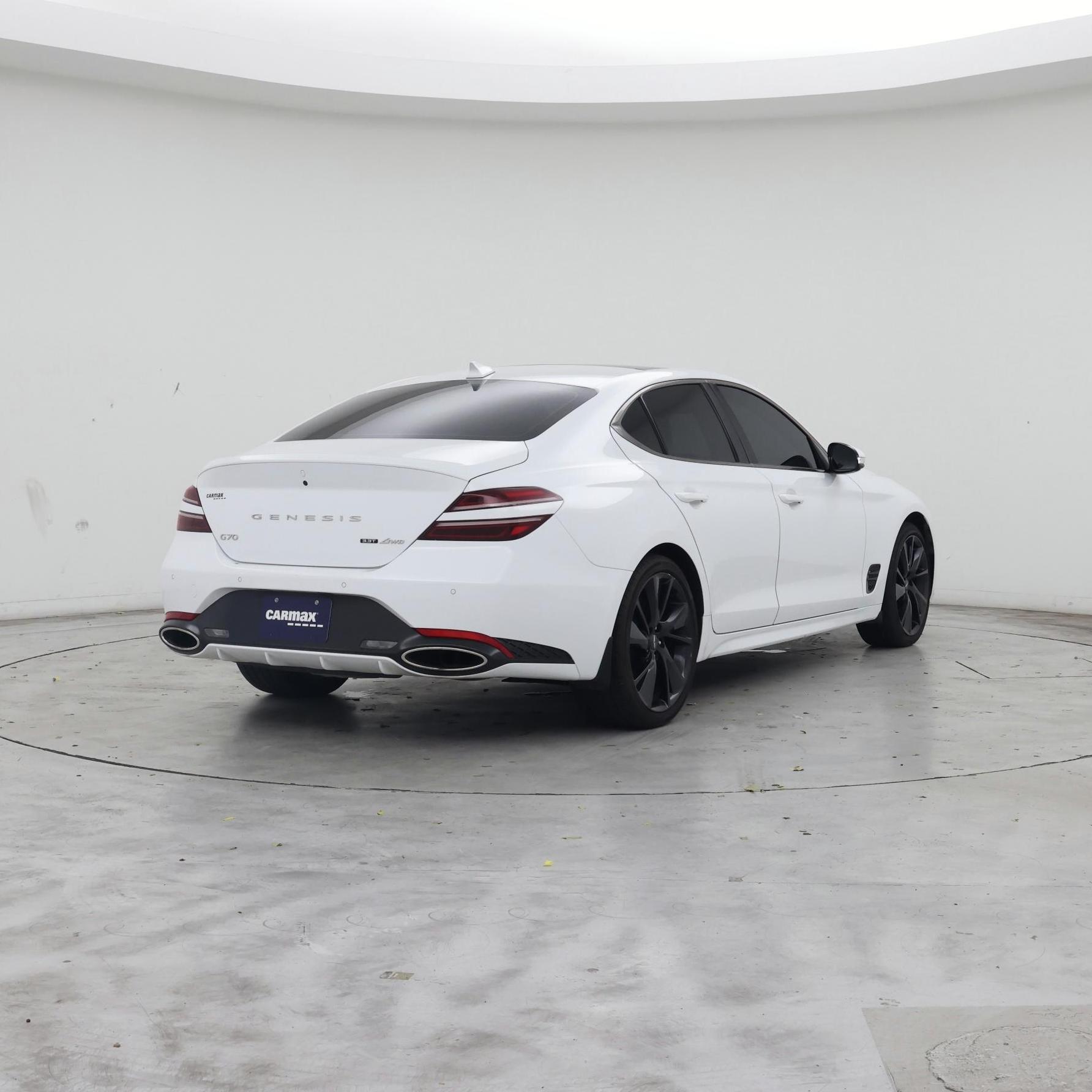 Thumbnail: 2023 Genesis G70 - 8